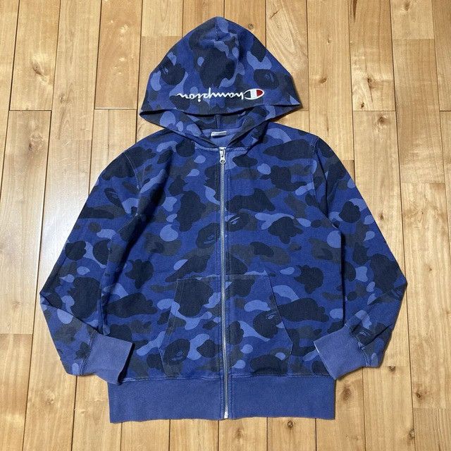 Bape BAPE × CHAMPION Zip Hoodie a bathing ape Blue Camo Size US S / EU 44-46 / 1 - 2 Thumbnail