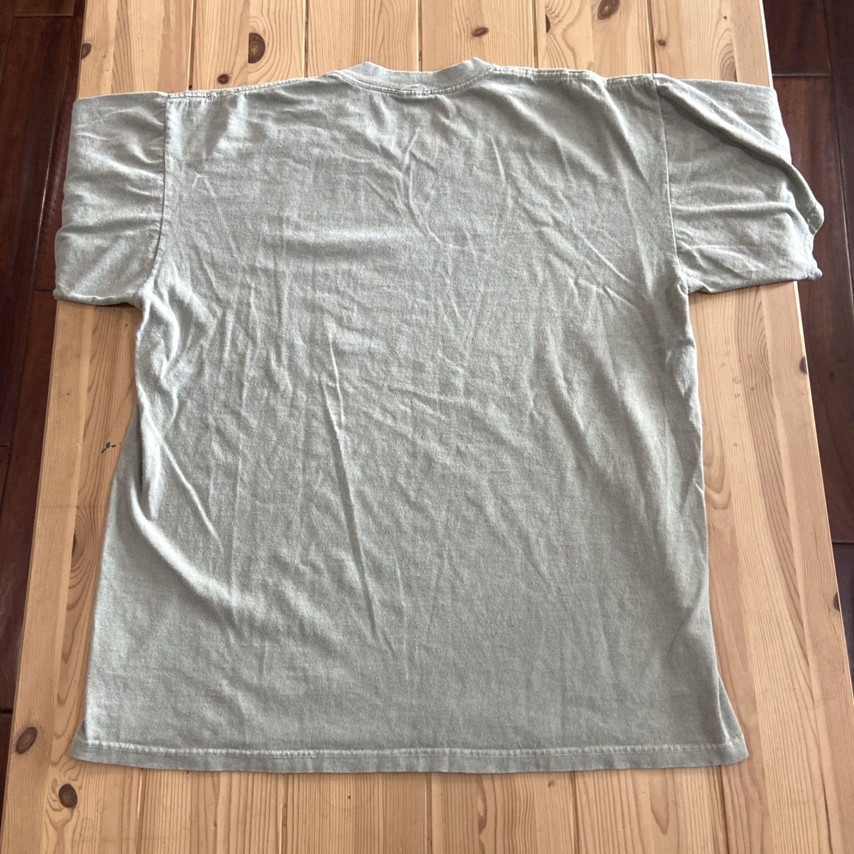 Anvil VINTAGE Anvil T-Shirt Tears Of The Sun Movie Promo Tee Short Sleeve Green 2000s L Mens Adults Crew Neck Cotton Graphic Print Size US L / EU 52-54 / 3 - 6 Thumbnail