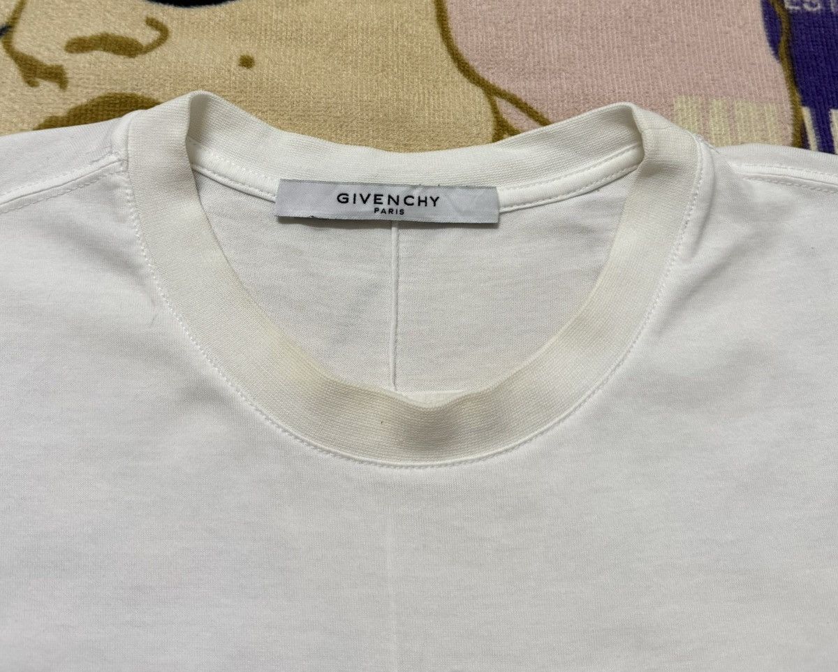 Givenchy GIVENCHY PARIS Made in Portugal Shirt Size US S / EU 44-46 / 1 - 7 Thumbnail