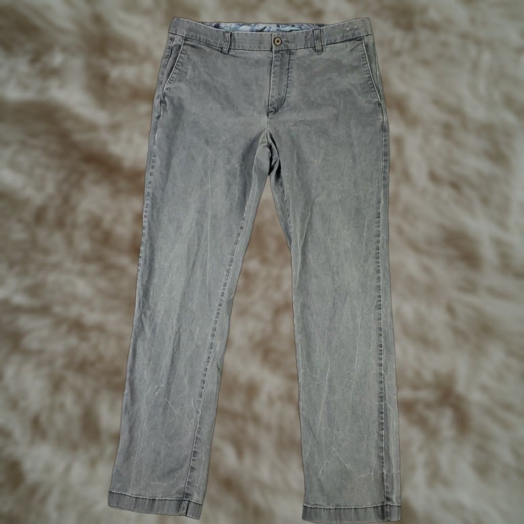 Tommy Bahama Tommy Bahama Chino Pants Mens 36x32 Gray Stretch 5 Pocket Casual Trousers Size US 36 / EU 52 - 1 Thumbnail