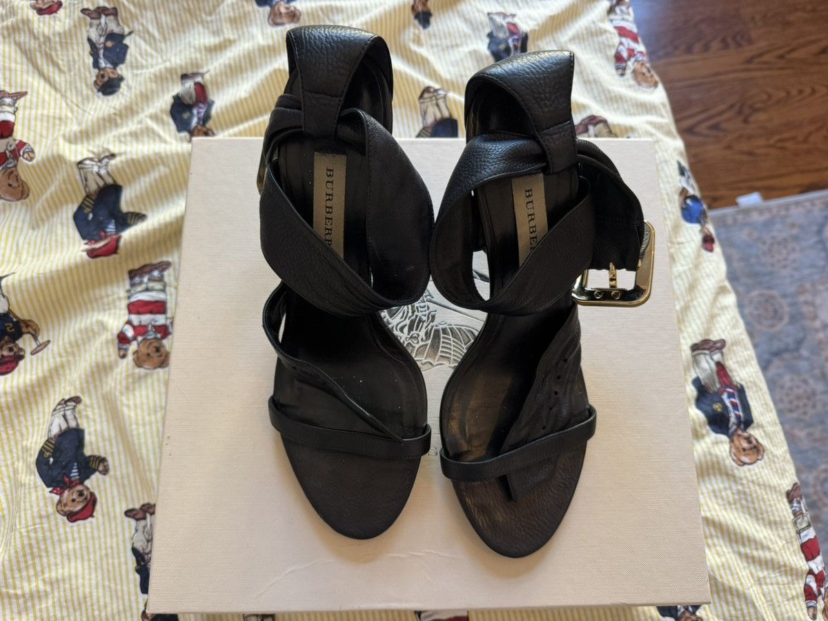 Burberry Burberry Trench Buckle Marham 100 Sandal Heel Size US 10 / IT 40 - 5 Thumbnail