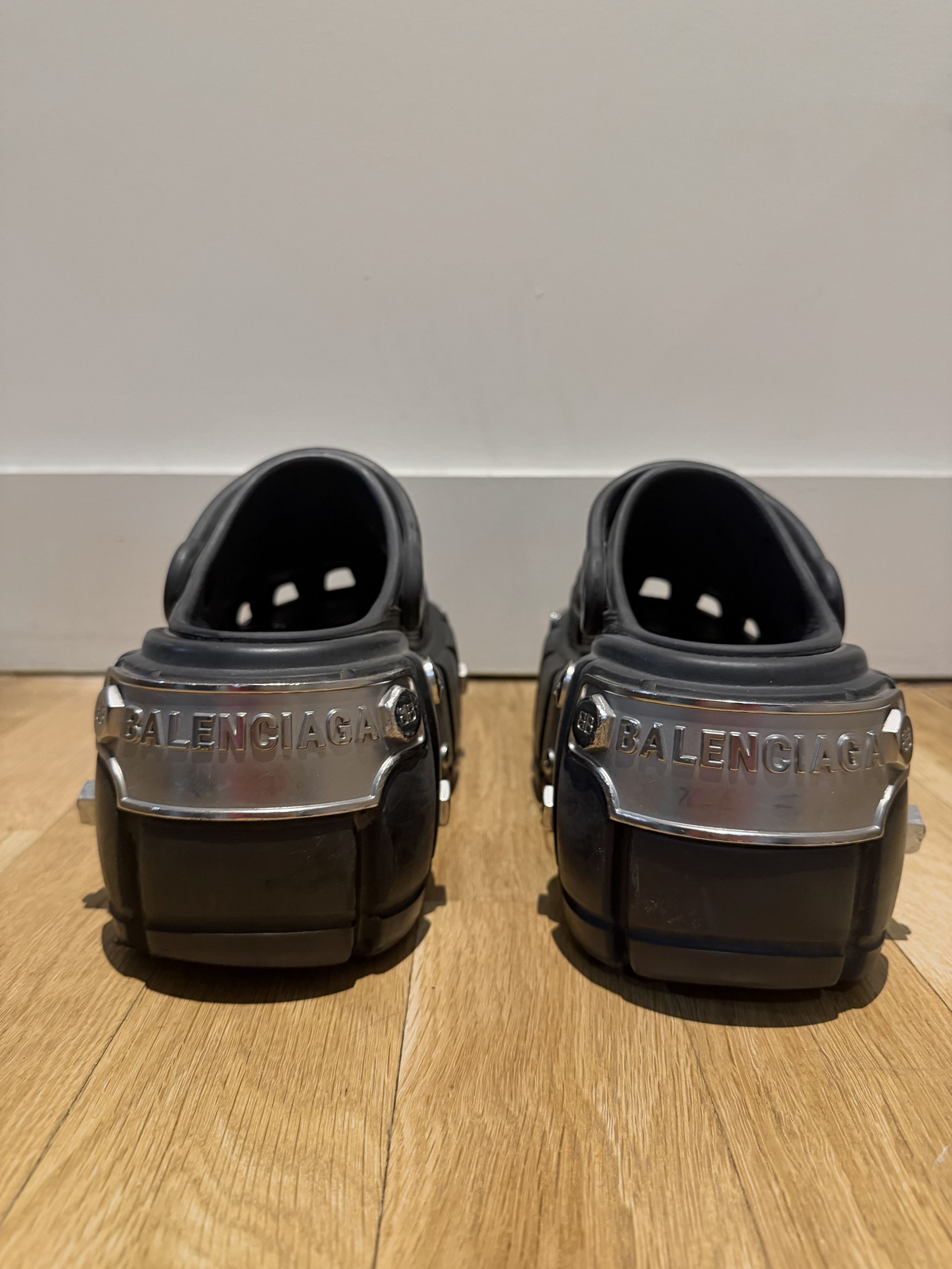 Balenciaga Balenciaga x Crocs HardCrocs Mules Size US 4 / IT 34 - 7 Thumbnail