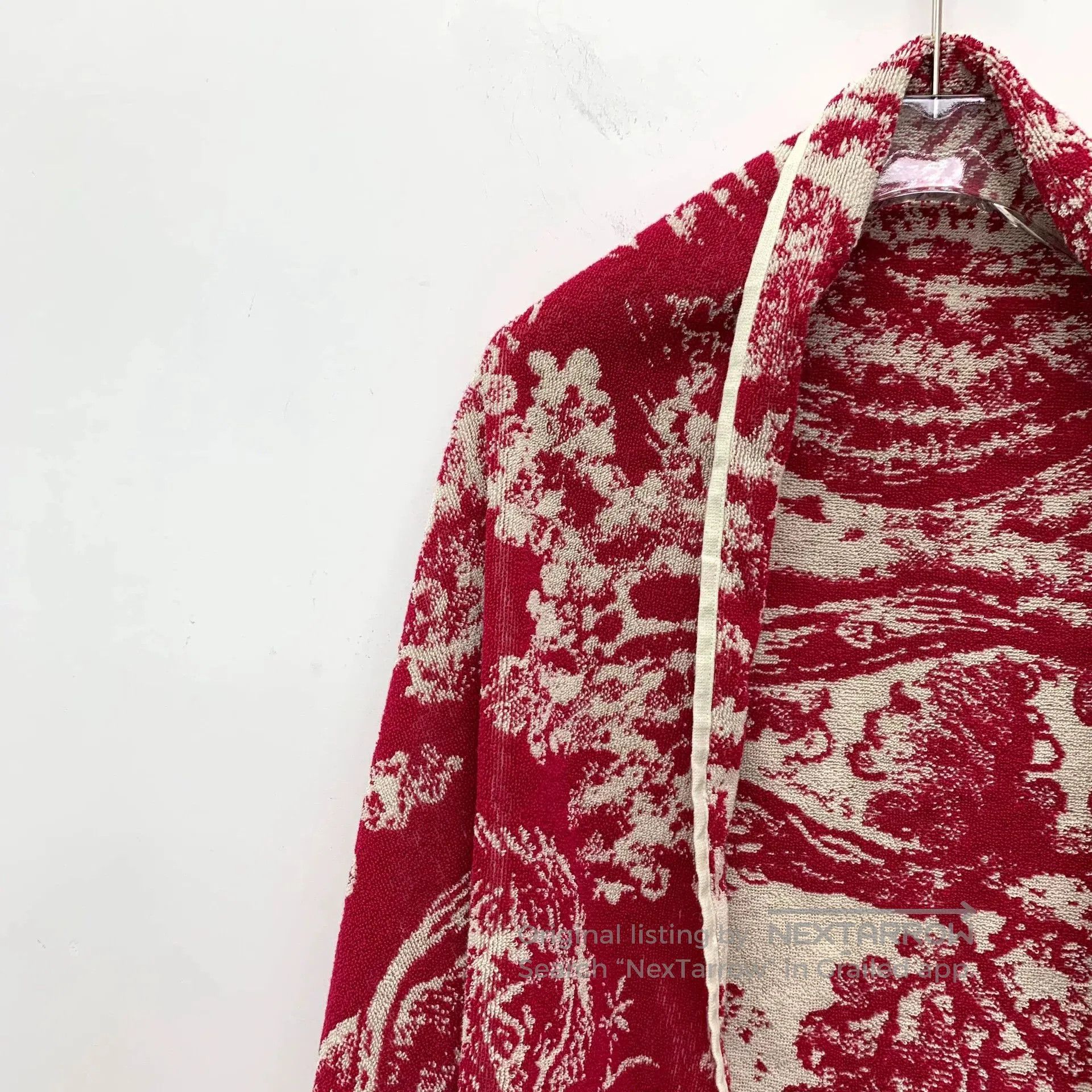 Dior Dior Red Animal Jungle Print Cotton Cape Scarf. Size ONE SIZE - 3 Thumbnail