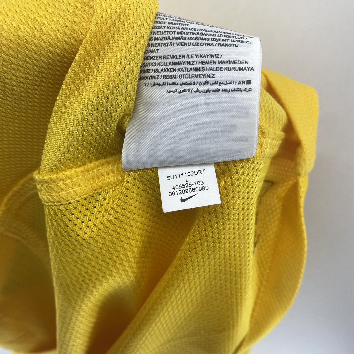 Nike Brazil 2011 Home Shirt Nike Soccer Football Jersey Kit Puma Size US XS / EU 42 / 0 - 6 Thumbnail
