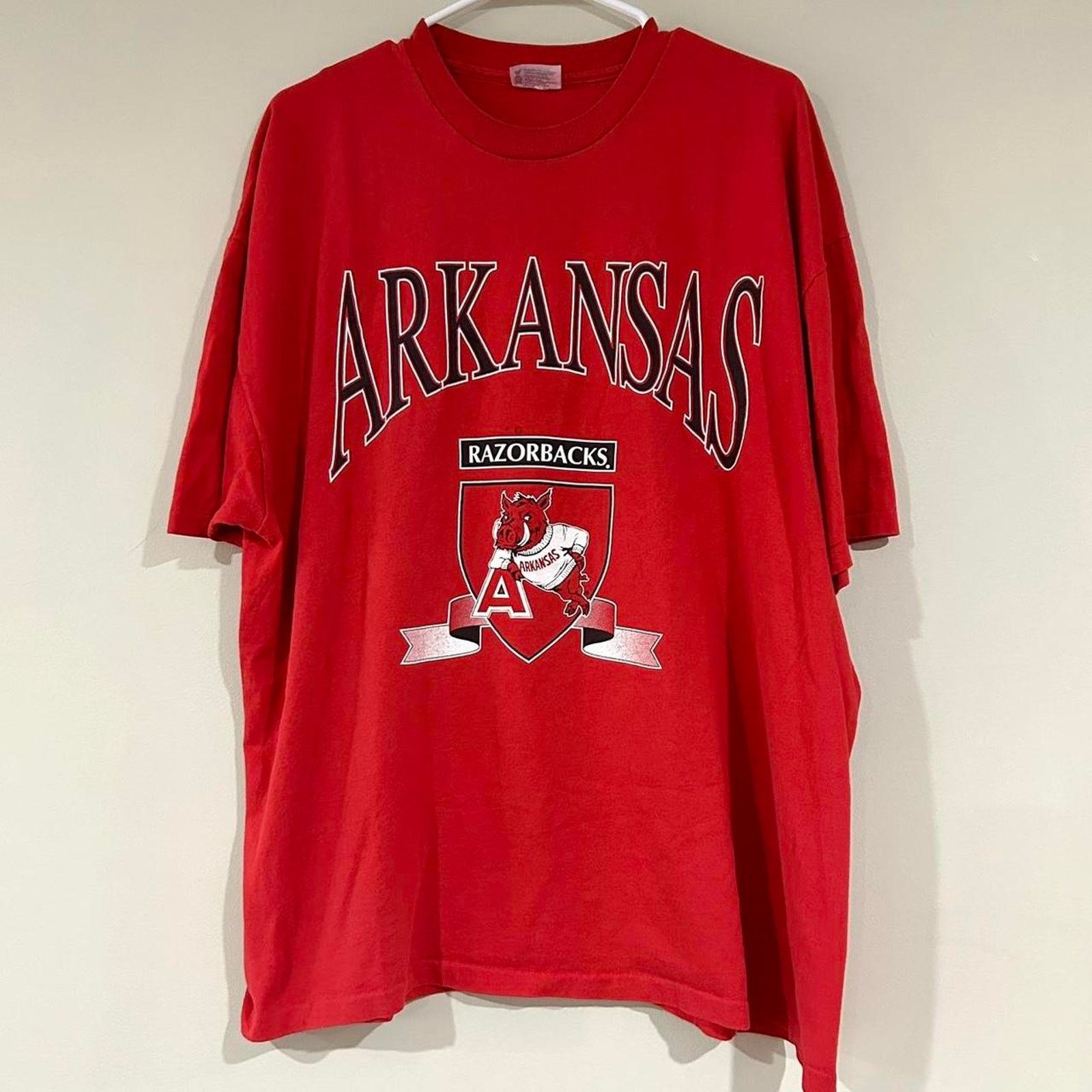 Hanes Vintage Arkansas Razorbacks Shirt Size US XXL / EU 58 / 5 - 1 Thumbnail