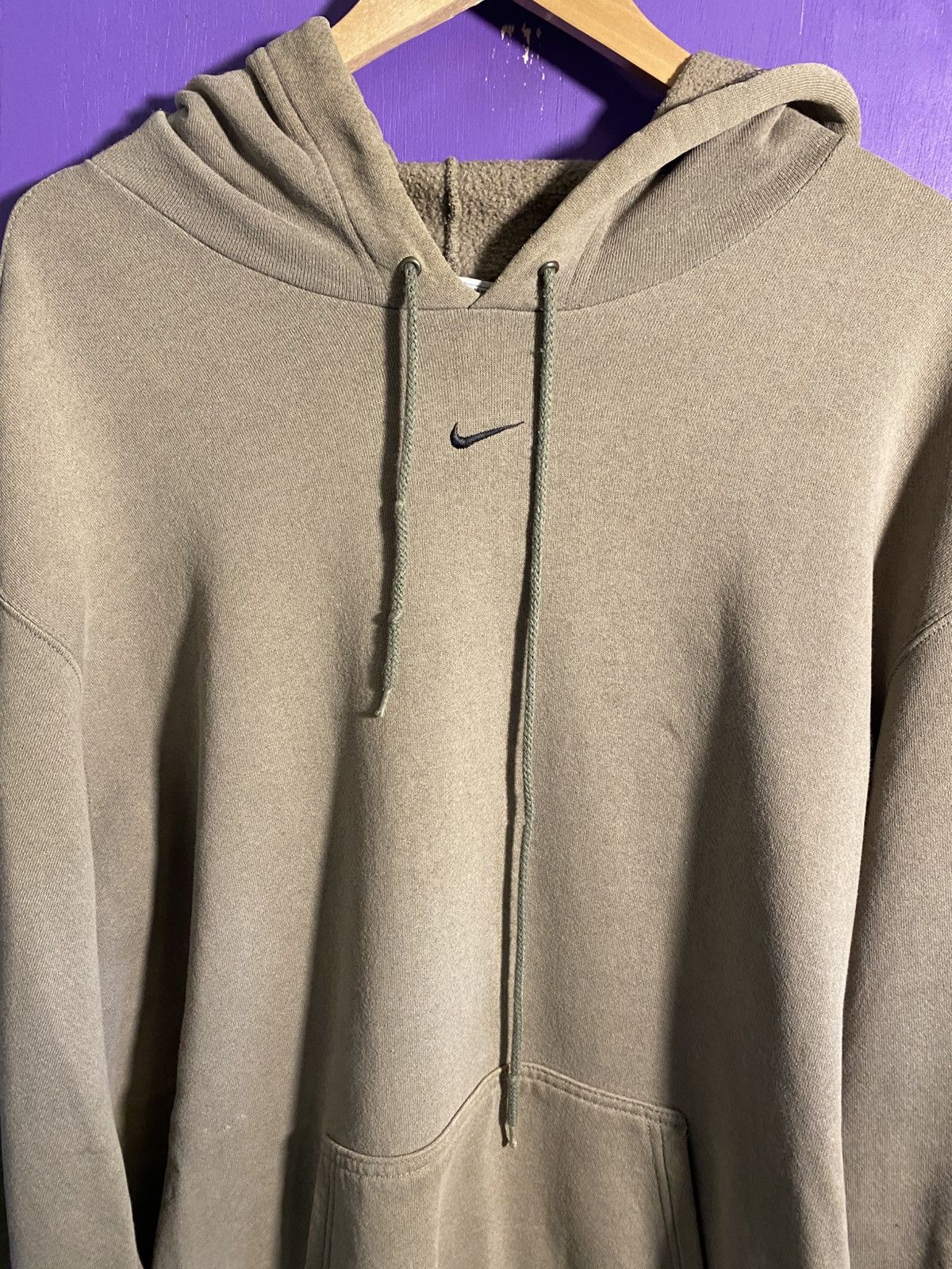 Nike Vintage 00s Nike taupe center swoosh hoodie Size US XXL / EU 58 / 5 - 3 Thumbnail