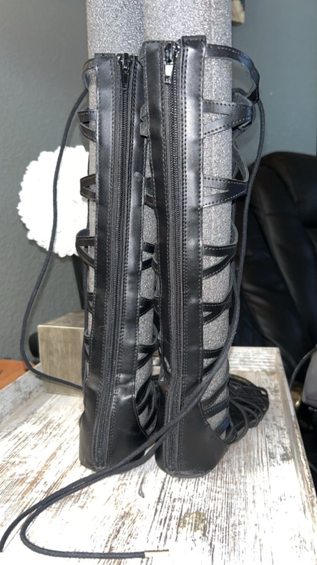 The Unbranded Brand Women's Black Gladiator Sandals Size 6 Size US 6 / IT 36 - 4 Thumbnail