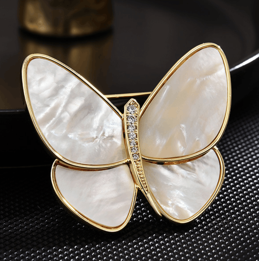 Japanese Brand Elegante Butterfly Brooch Size ONE SIZE - 1 Thumbnail