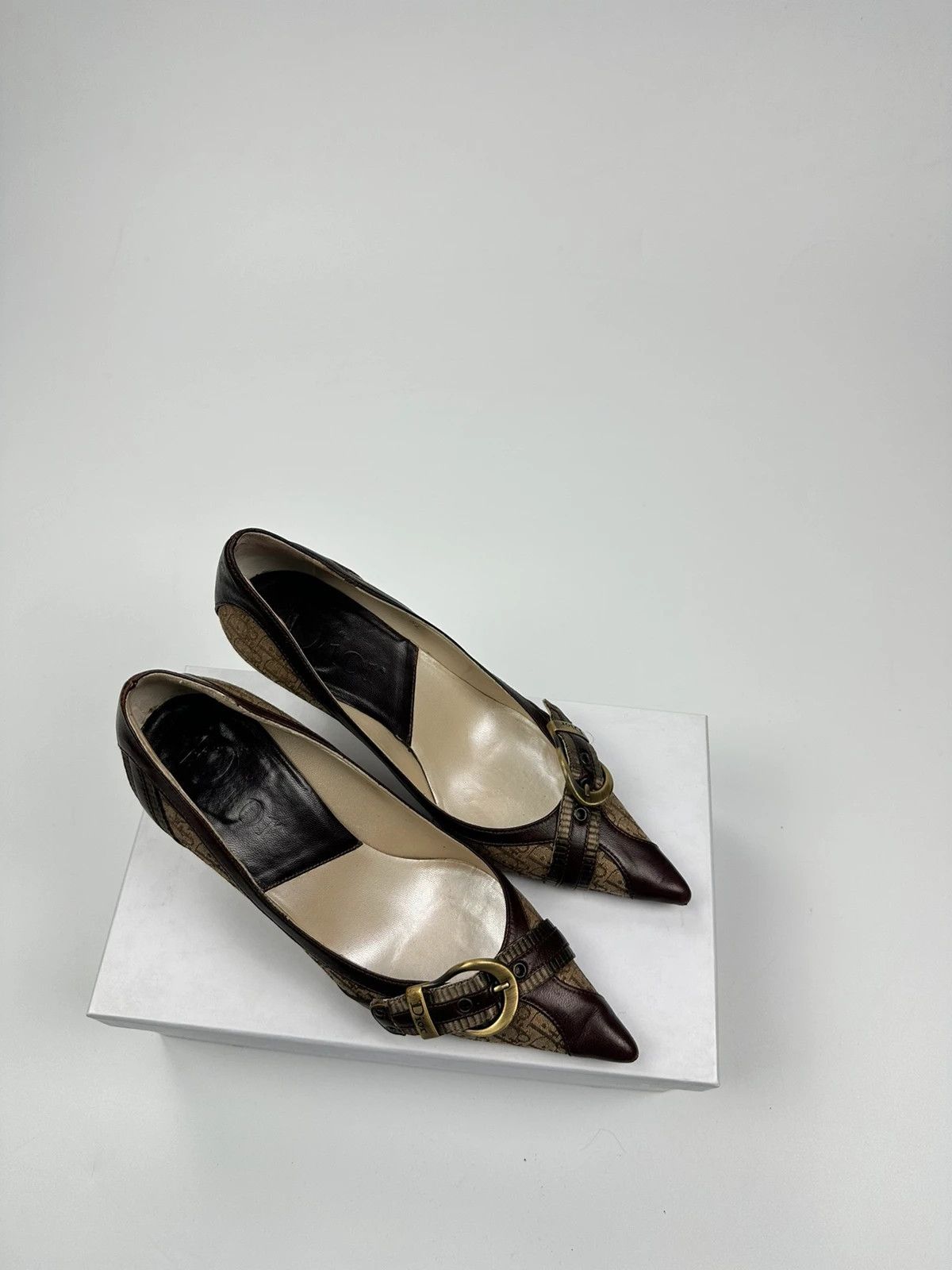 Dior Vintage Dior Monogram Heels Brown Leather with Gold Buckle Size US 7 / IT 37 - 3 Thumbnail