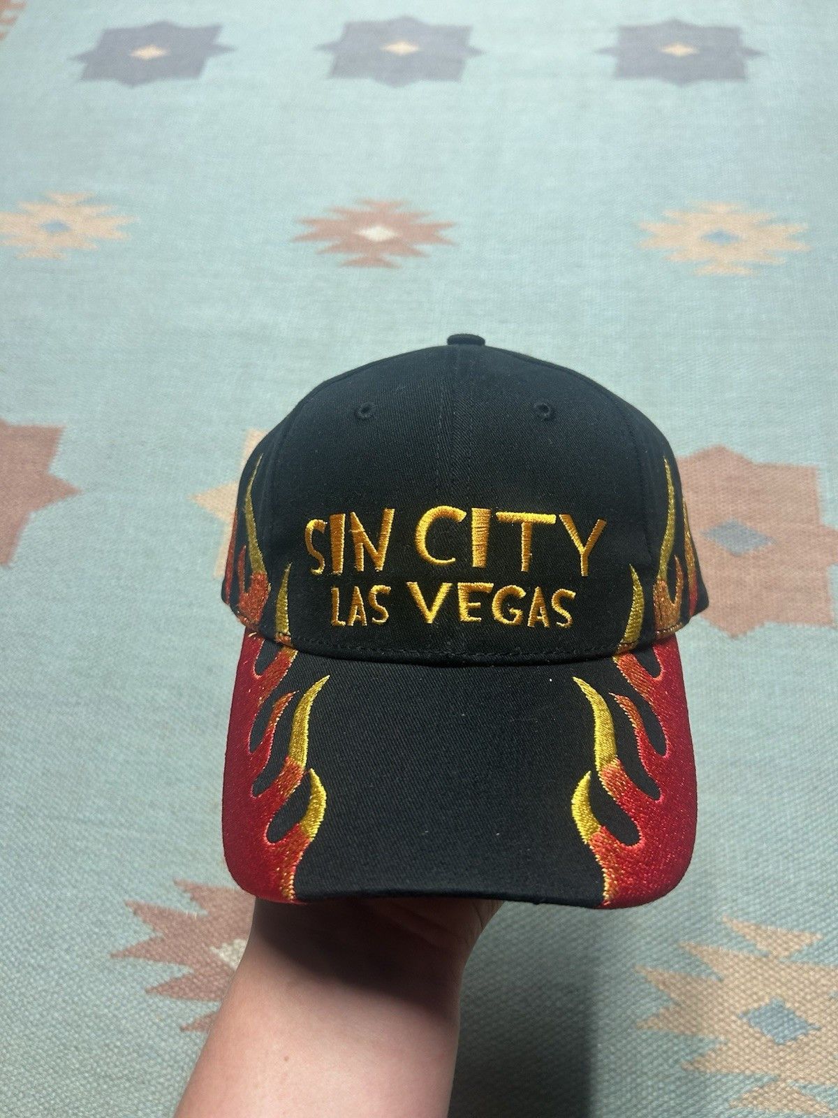 Vintage Vintage hat sin city Las Vegas flames fire y2k skater Size ONE SIZE - 2 Thumbnail