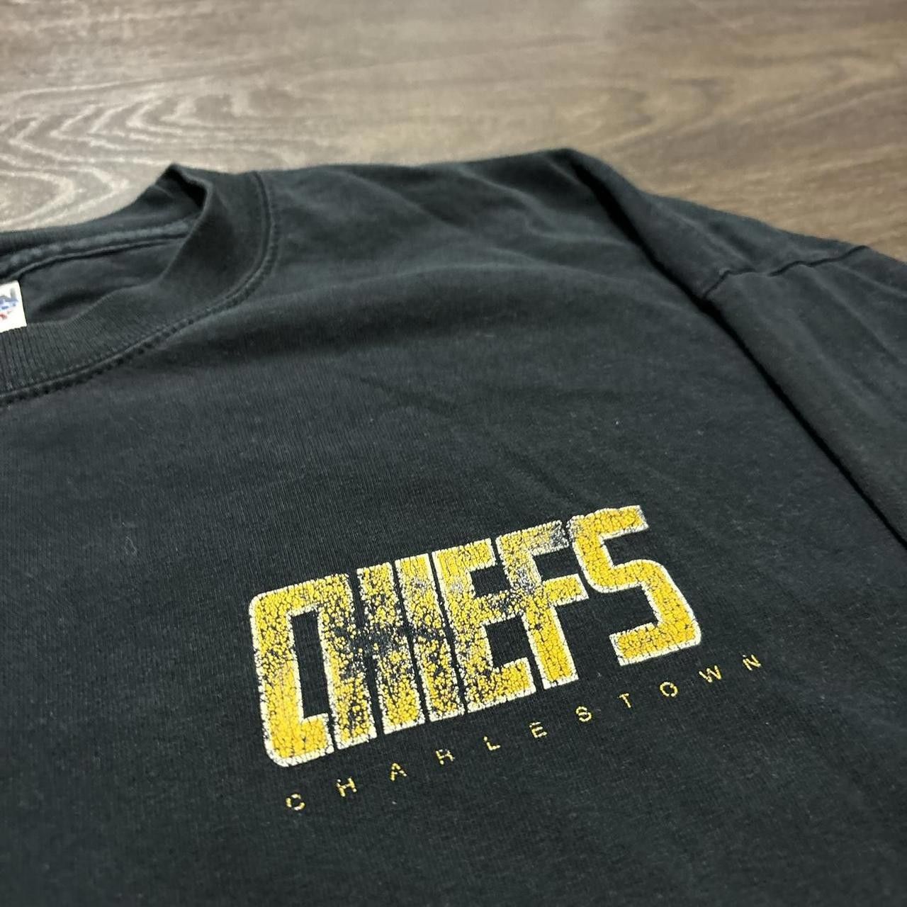 Gildan Vintage slapshot Charlestown chiefs long sleeve t shirt Size US XL / EU 56 / 4 - 1 Thumbnail