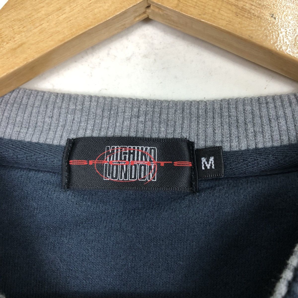 Japanese Brand × Michiko Koshino London Michiko Koshino London Sports Sweatshirt Vintage Size US M / EU 48-50 / 2 - 11 Thumbnail