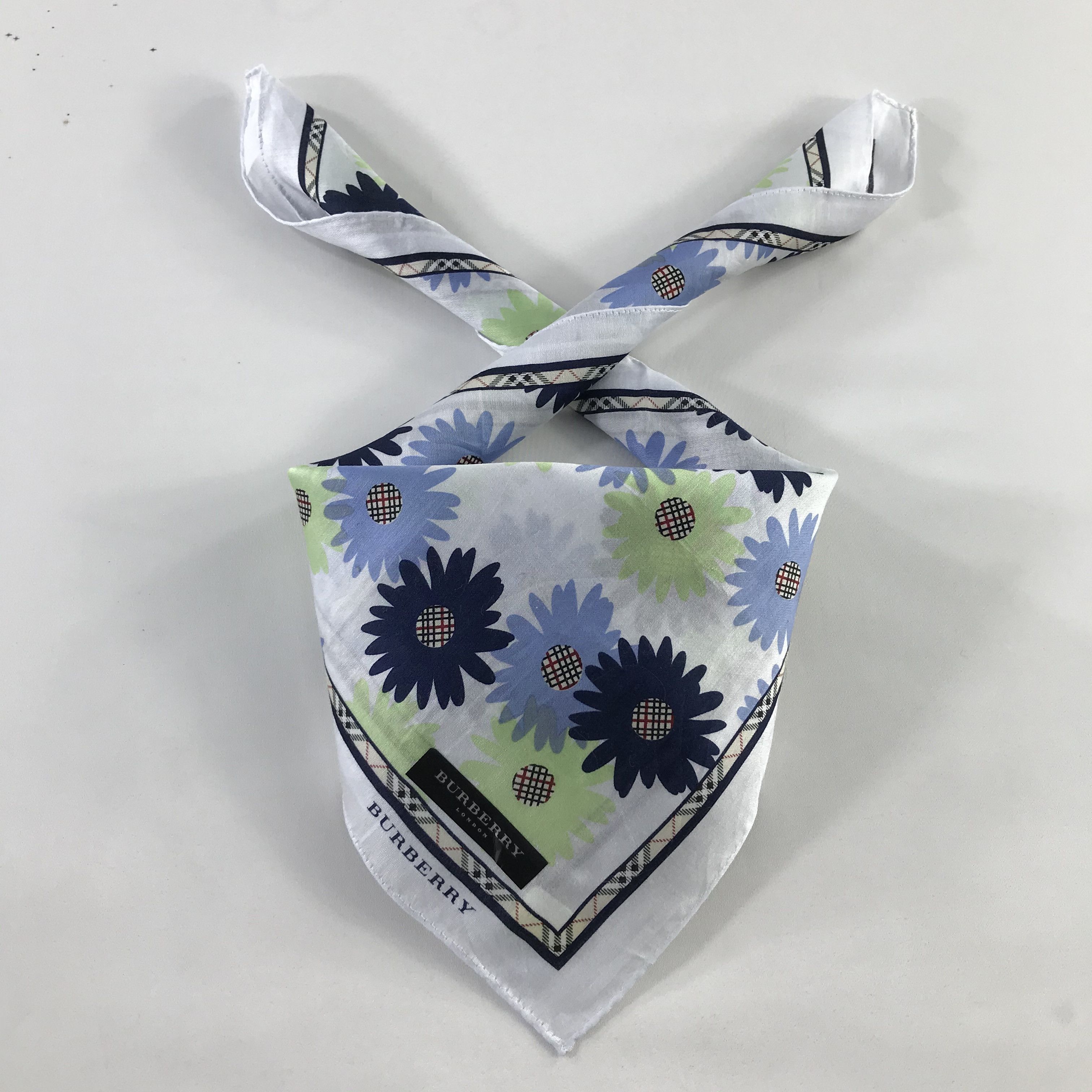 Burberry × Vintage Burberry Bandana / Handkerchief / Neckerchief - S397 Size ONE SIZE - 3 Thumbnail