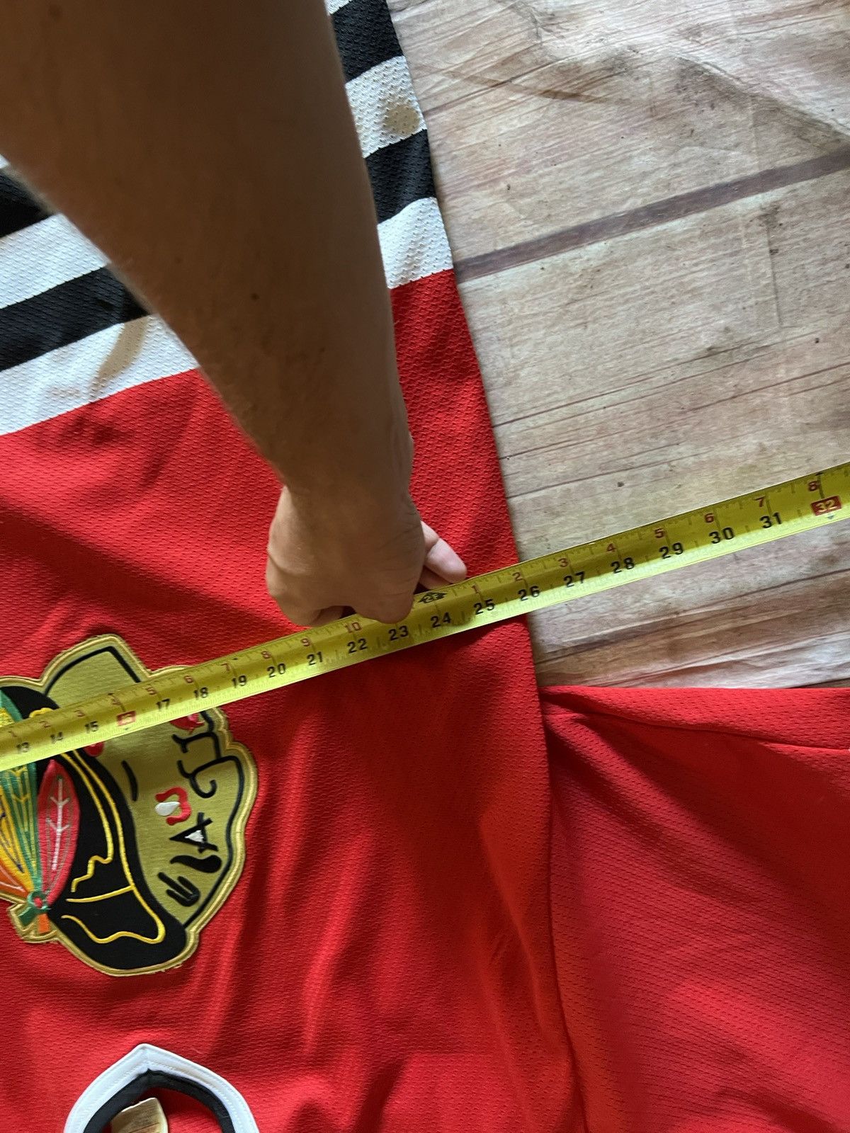 NHL × Vintage Vintage Chicago Blackhawks Hockey Jersey Size US XL / EU 56 / 4 - 11 Thumbnail