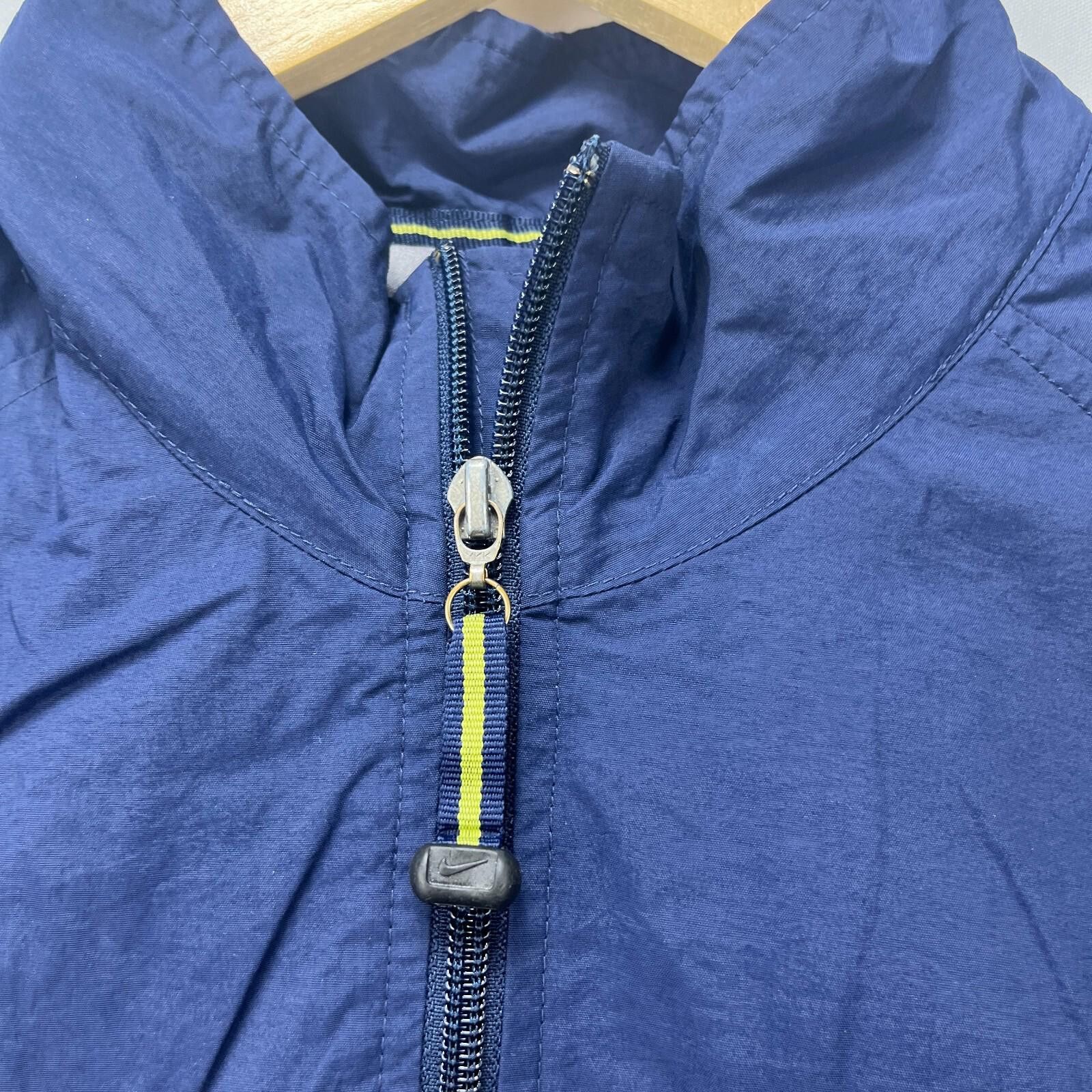 Nike Vintage Y2K Nike Swoosh Windbreaker Track Jacket Medium Size US M / EU 48-50 / 2 - 8 Thumbnail