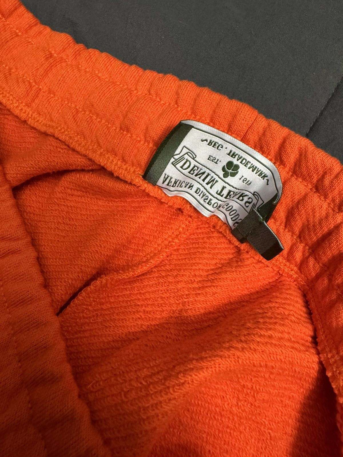 DENIM TEARS Denim Tears the Cotton Wreath Sweatpants - Orange Size L Size US 33 - 5 Thumbnail