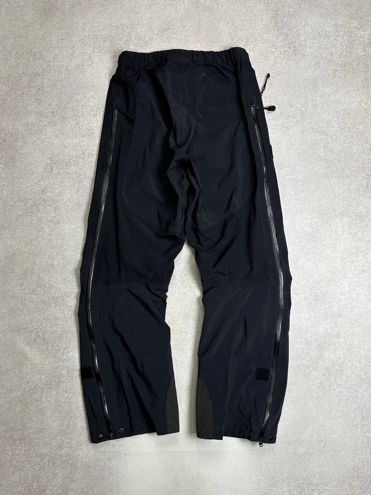 Arc'teryx Vintage Arc'teryx Gore-tex XCR Waterproof Hiking Ski Pants S Size US 31 - 5 Thumbnail