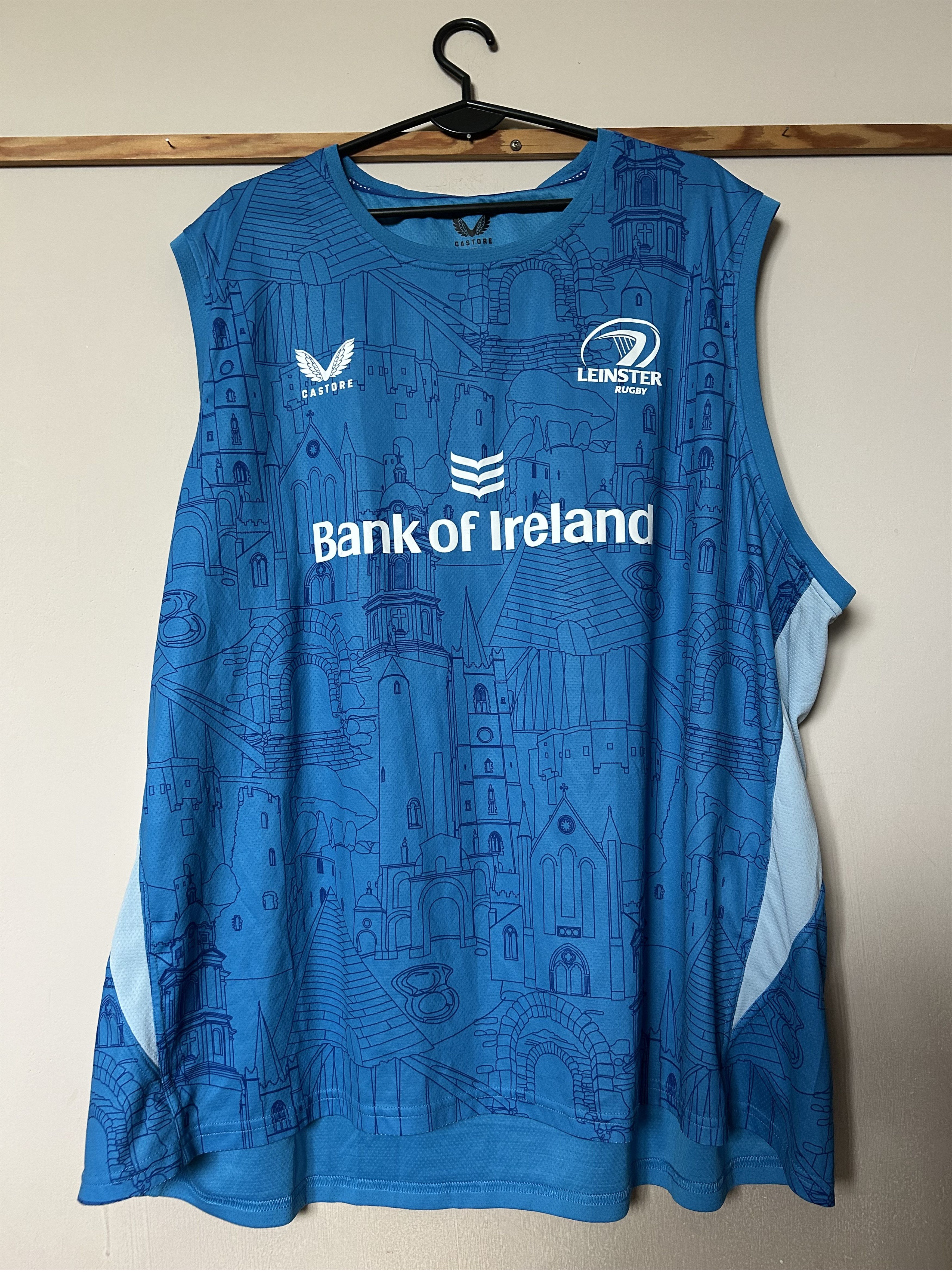 Castore Rugby Training Jersey LEINSTER RUGBY Castore - 5XL - UNIQUE Size US XXL / EU 58 / 5 - 1 Thumbnail