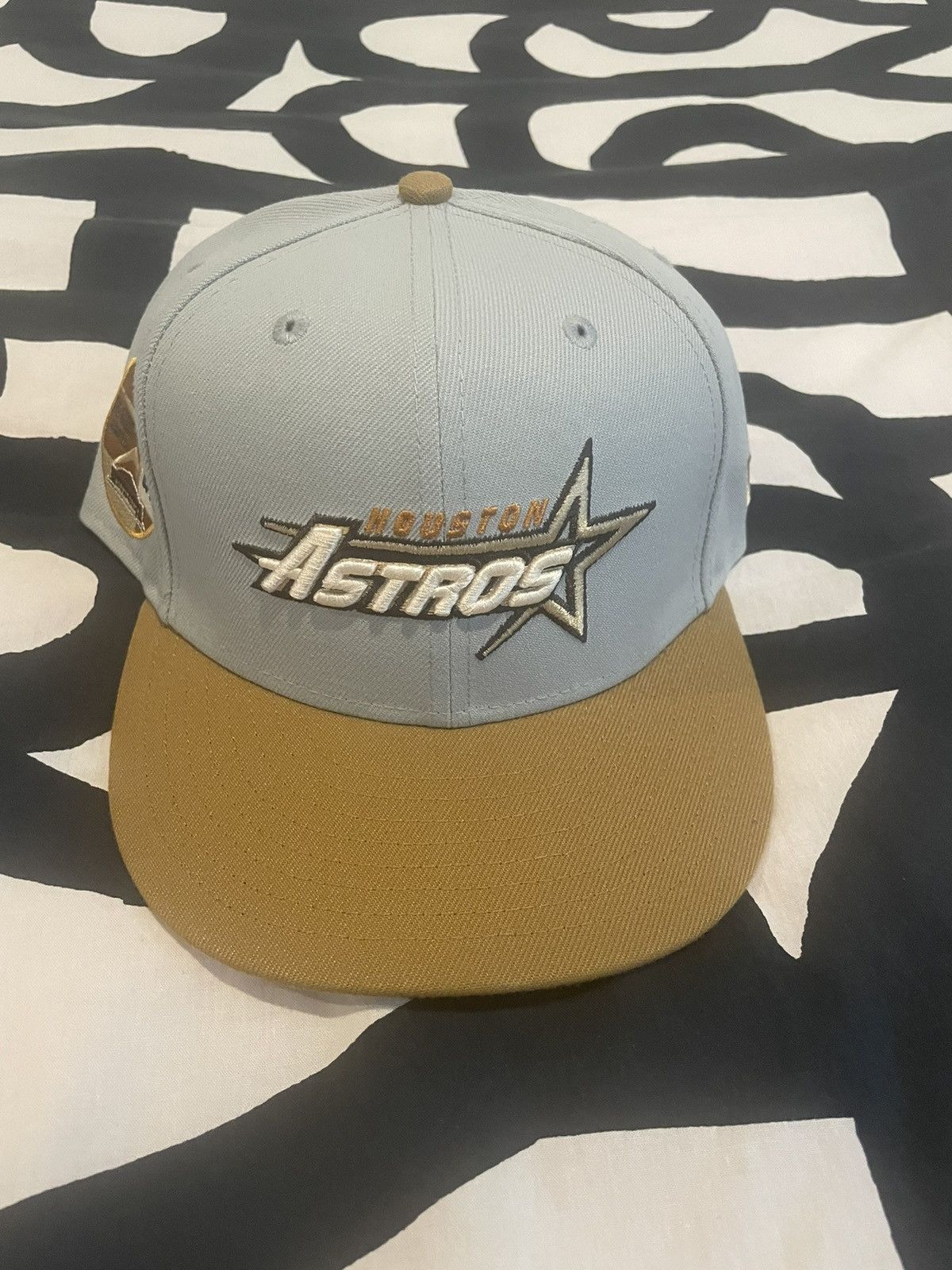 New Era Houston Astros Fitted 7 5/8 Size ONE SIZE - 1 Thumbnail