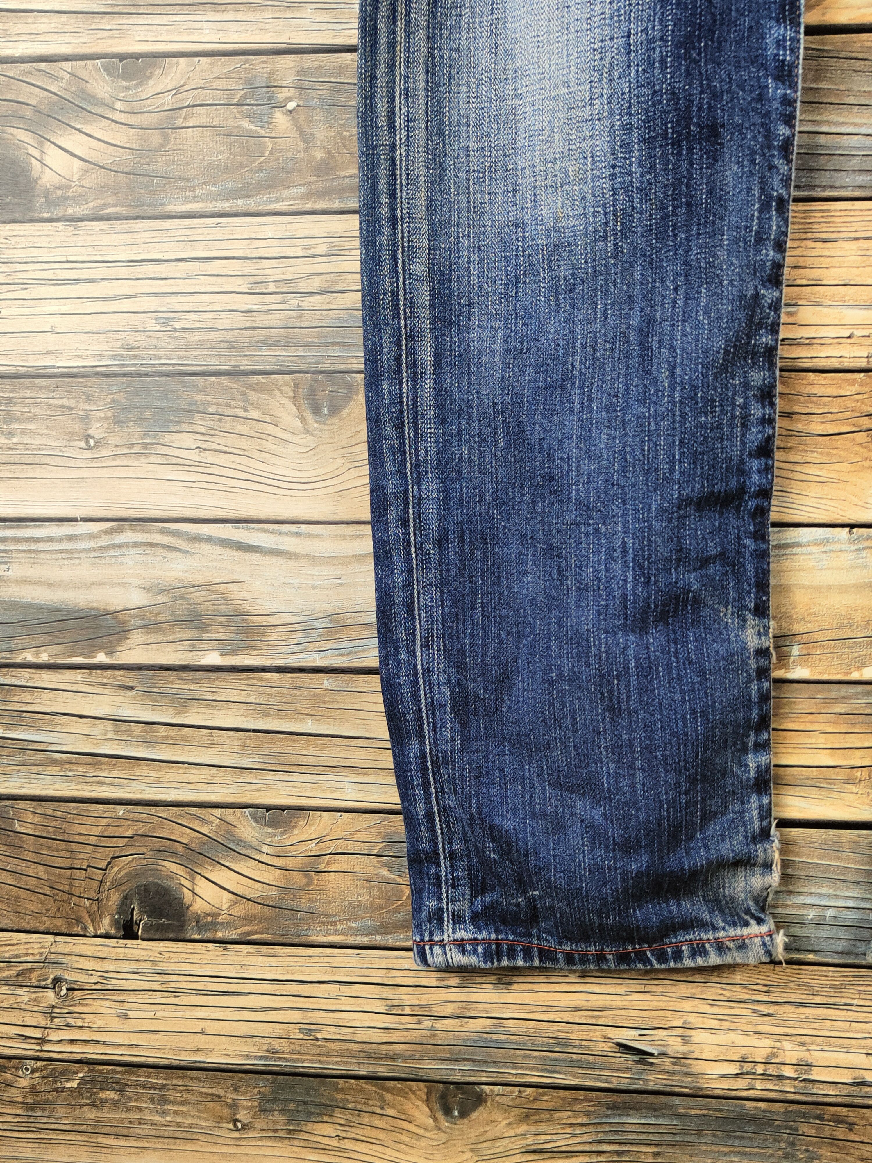 Levi's DL Levi's Dark Blue Distressed Ripped Jeans #46-823 Size US 33 - 4 Thumbnail