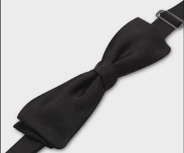 Celine o1bcso1str0925 2AX30103E Size: OS / Silk Bow Tie in Black Size ONE SIZE - 2 Thumbnail