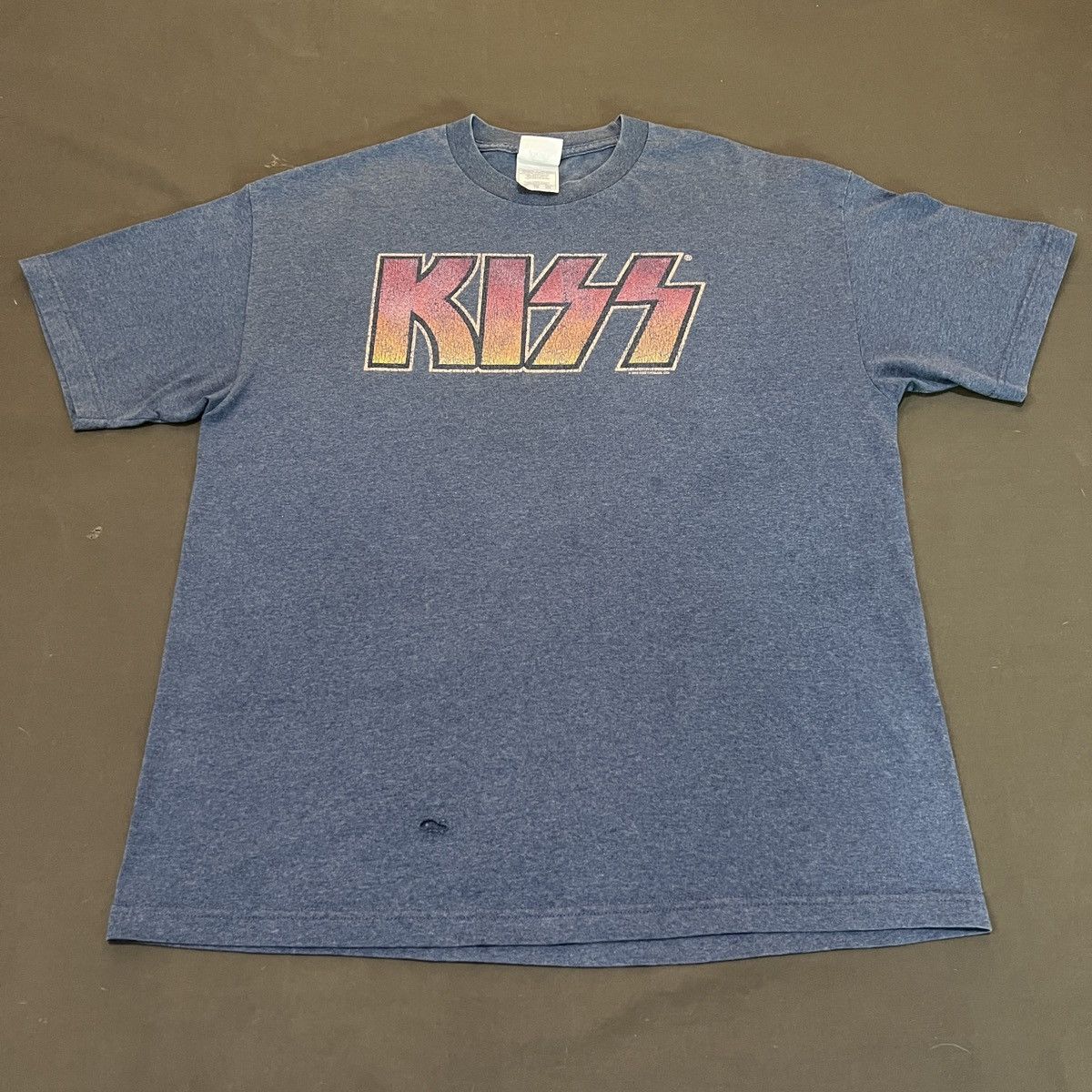 Band Tees × KISS × Vintage Vintage 2000s Kiss Promo Tee XL Faded Size US XL / EU 56 / 4 - 2 Thumbnail