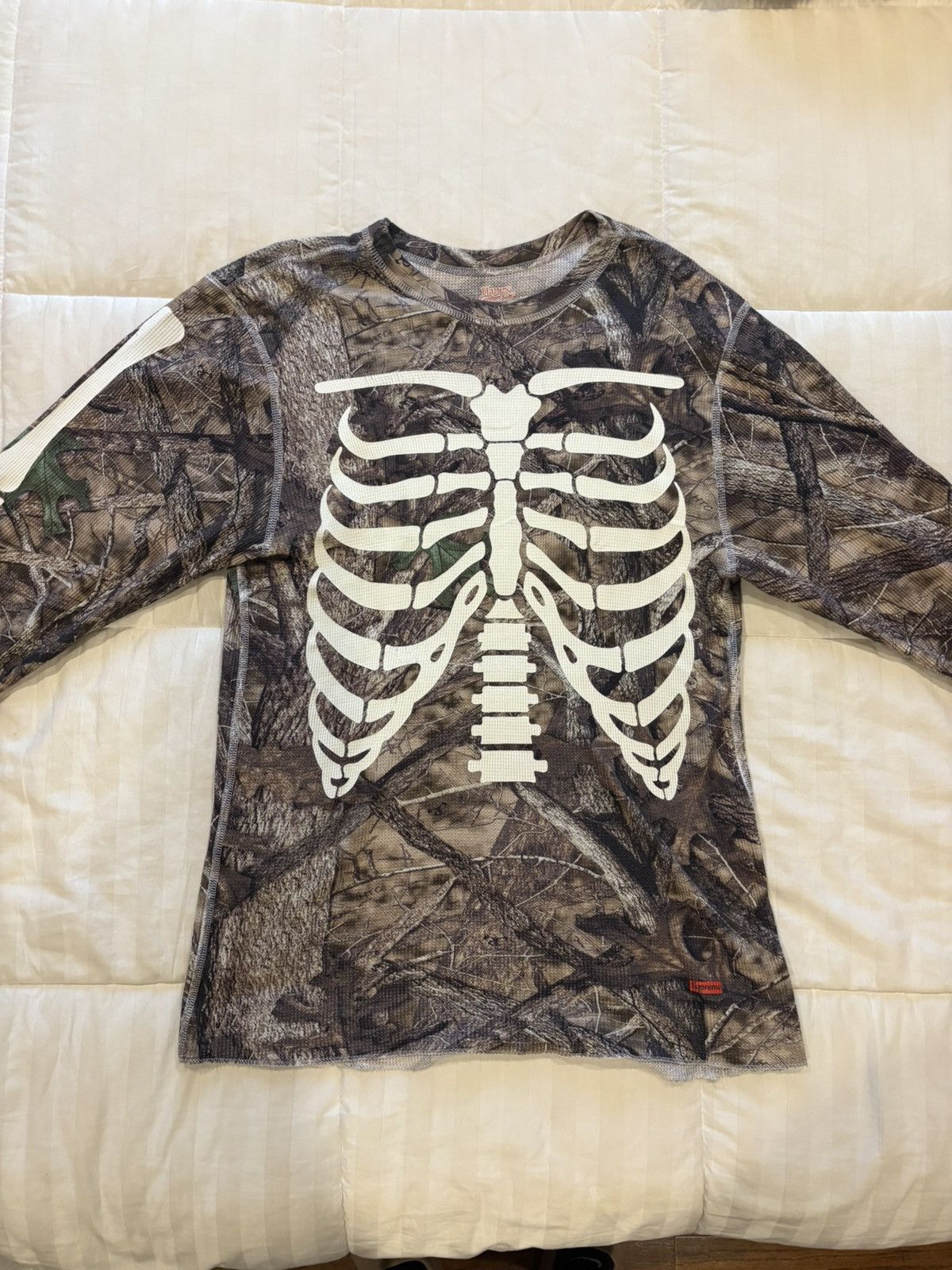 Hanes × Supreme Supreme Hanes Bones Thermal Crew Camo (XLARGE