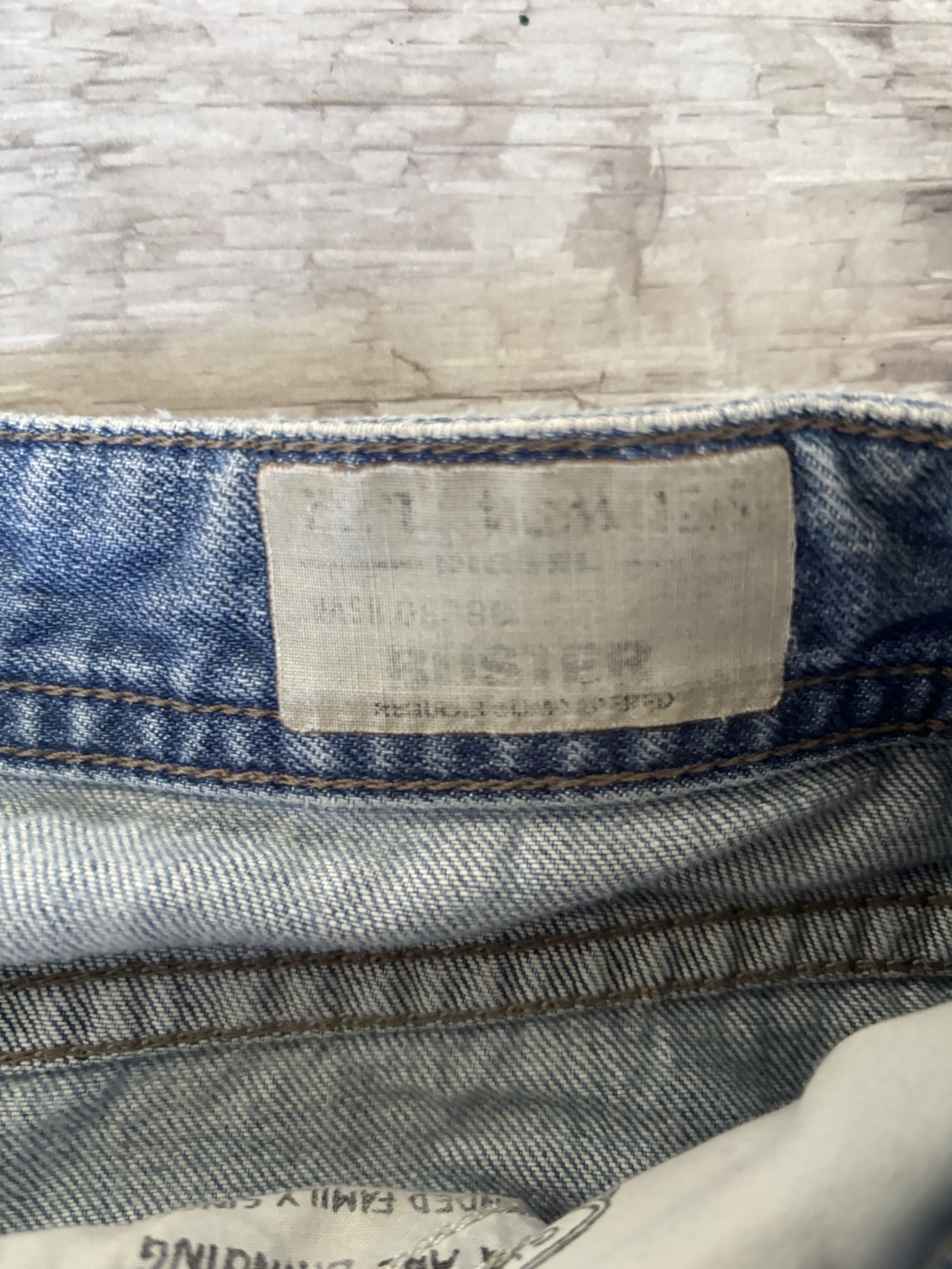Japanese Brand 💥 JUNYA WATANABE BALENCIAGA STYLE DISTRESSED JEANS y2k Size US 32 / EU 48 - 8 Thumbnail