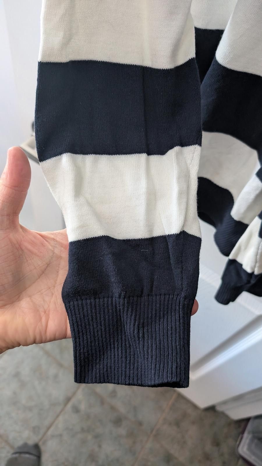 Tommy Hilfiger Tommy Hilfiger Men’s VNeck Striped Sweater Navy XXL Pullover Size US XXL / EU 58 / 5 - 7 Thumbnail