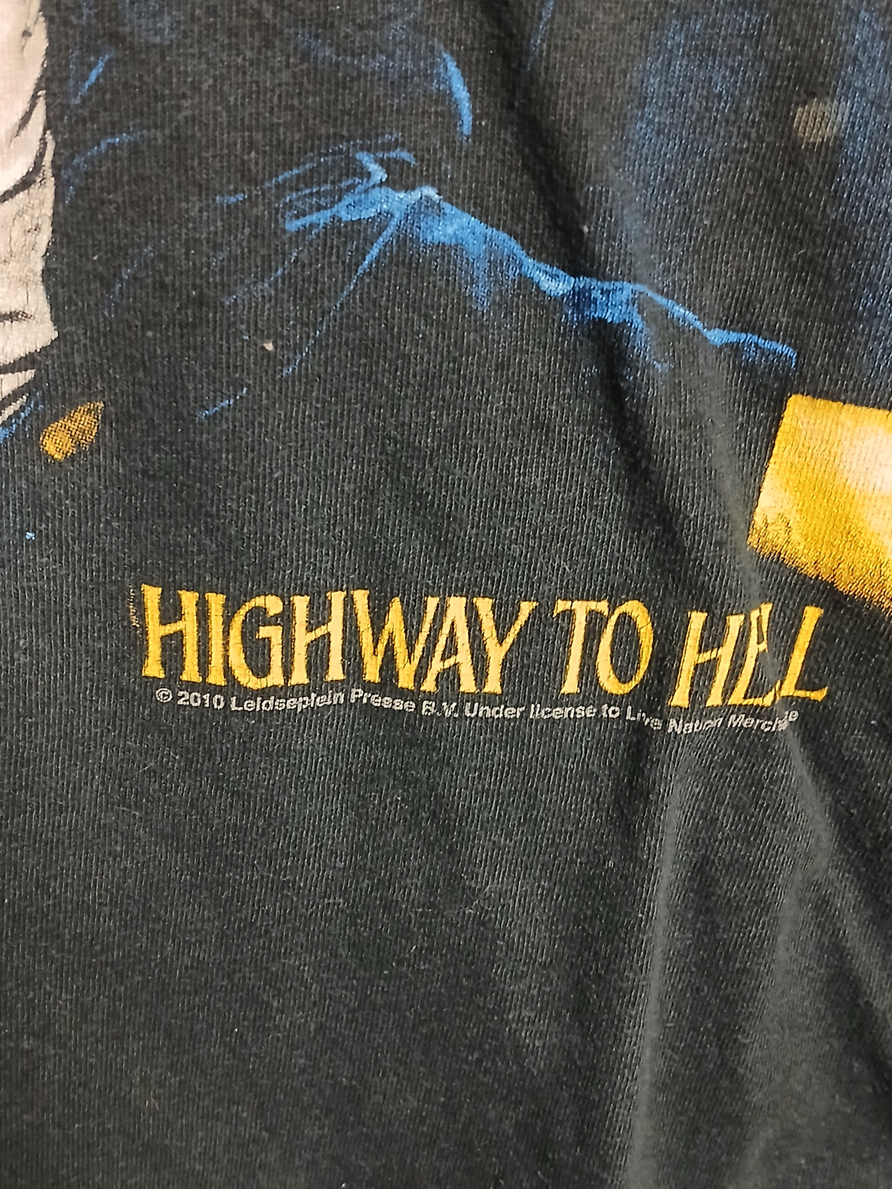 AC/DC × Band Tees 2010 AC/DC Highway To Hell T-Shirt Size US XL / EU 56 / 4 - 4 Thumbnail
