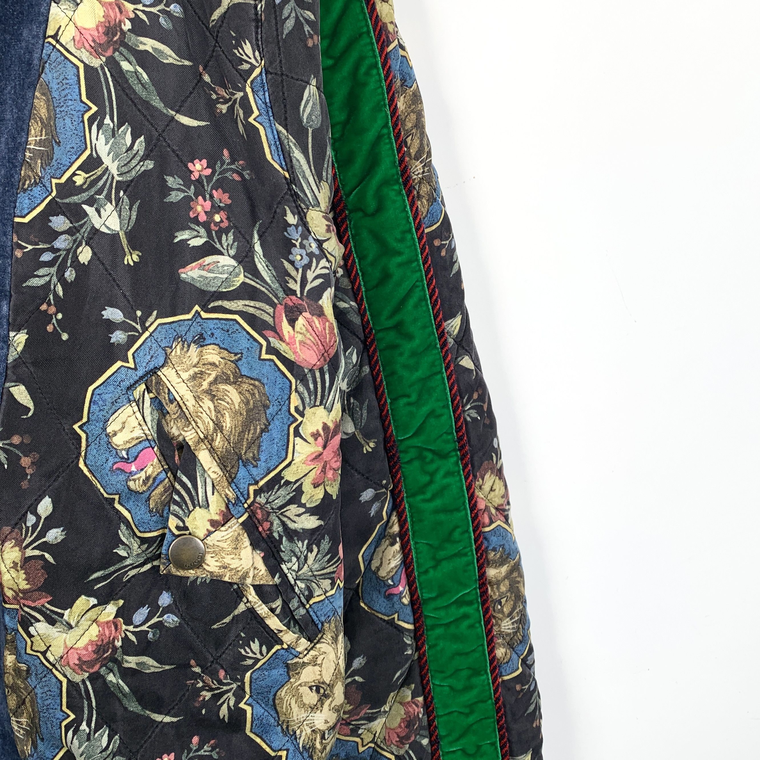 Gucci Gucci Green Velvet Bomber Jacket with Lion and Floral Print Size US S / EU 44-46 / 1 - 4 Thumbnail
