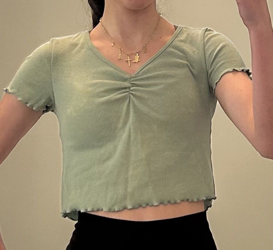 Shein Green Shein cropped tee Size XS / US 0-2 / IT 36-38 - 1 Thumbnail