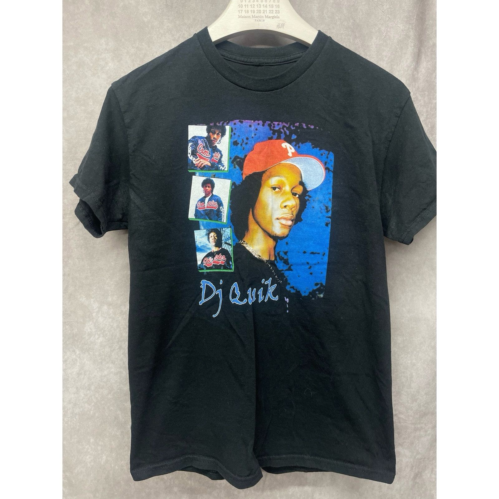 Gildan VTG 90s I Dont Need Therapy I Just Need To Listen To DJ Quik Size US S / EU 44-46 / 1 - 1 Thumbnail