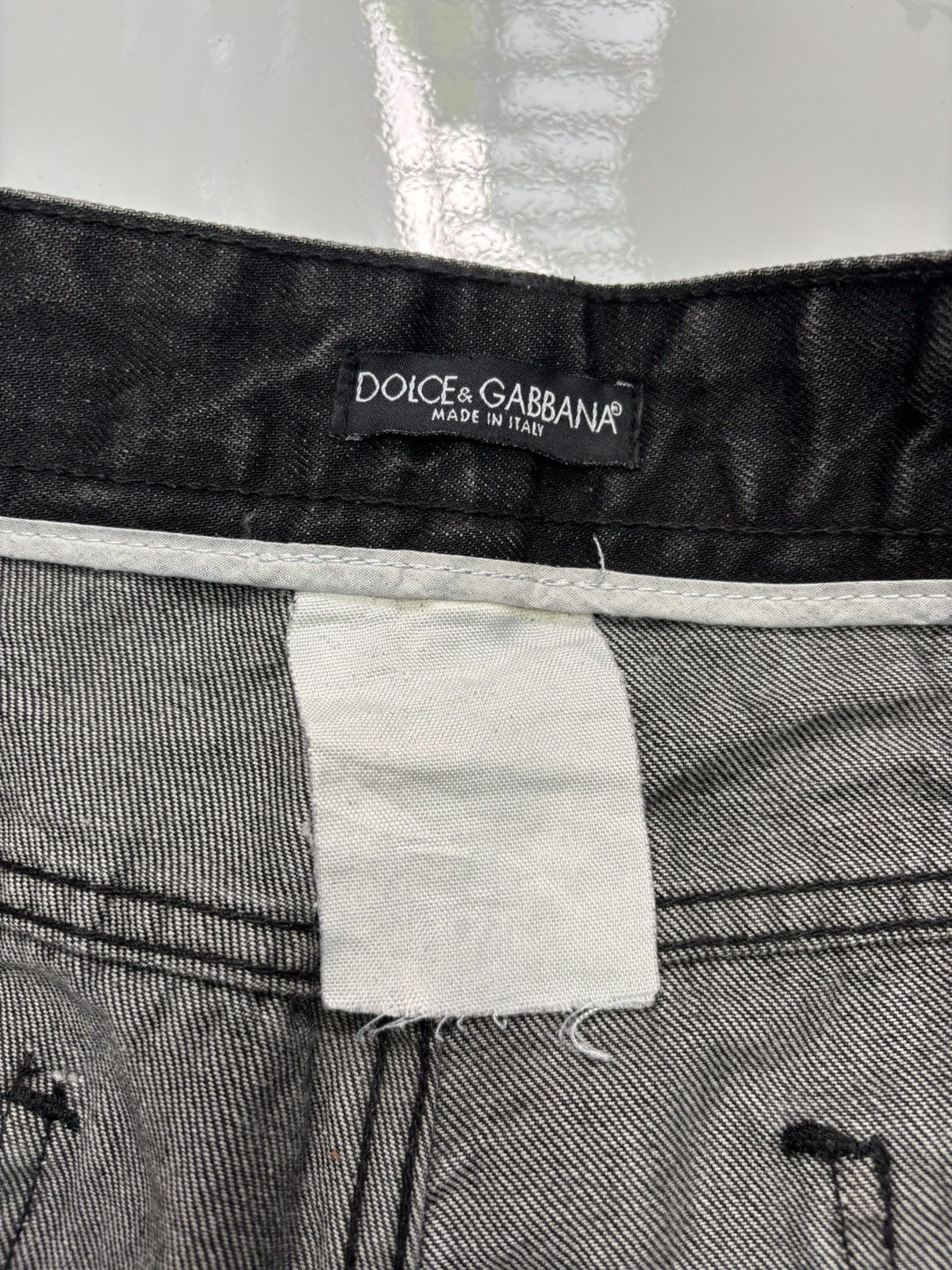 Dolce & Gabbana 🔥DOLCE & GABBANA SUPER BLACK DISTRESSED DENIM JEANS Size US 34 / EU 50 - 10 Thumbnail