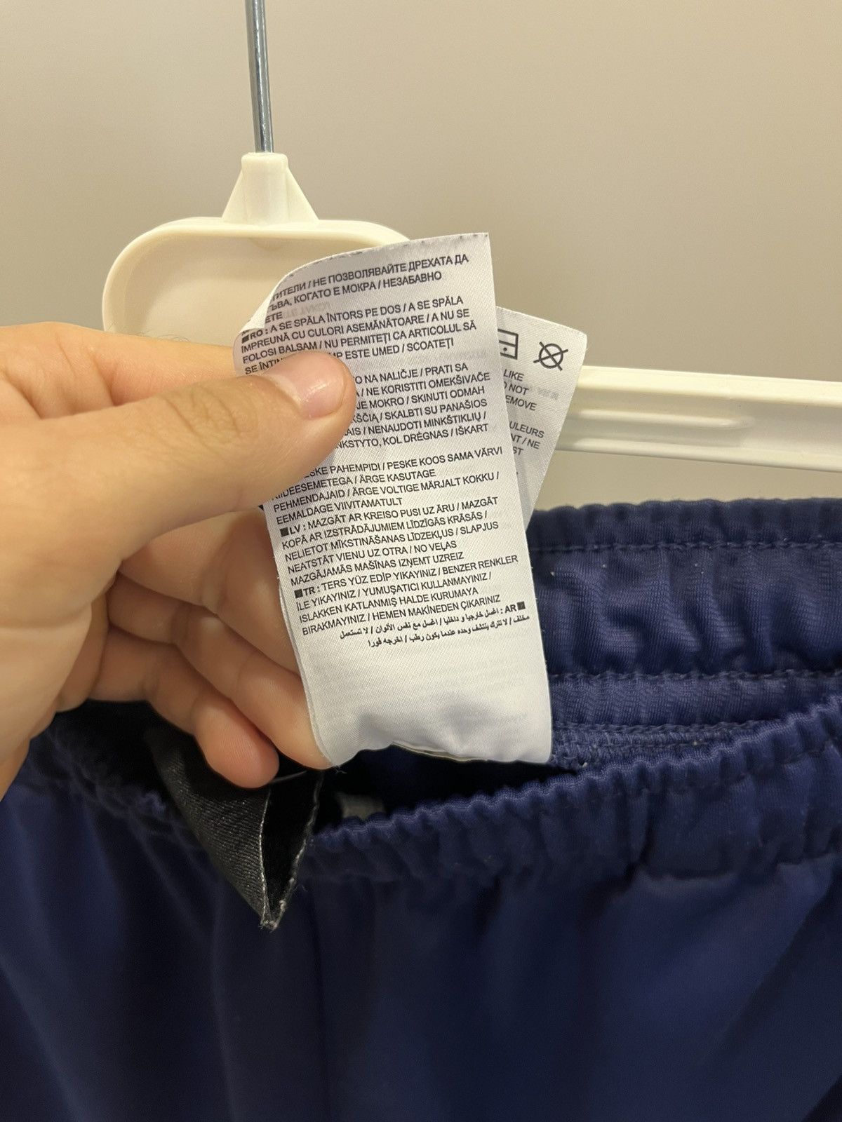 Nike Nike Sportswear Drawstring Track Pants Joggers Size Xl Size US 38 / EU 54 - 5 Thumbnail