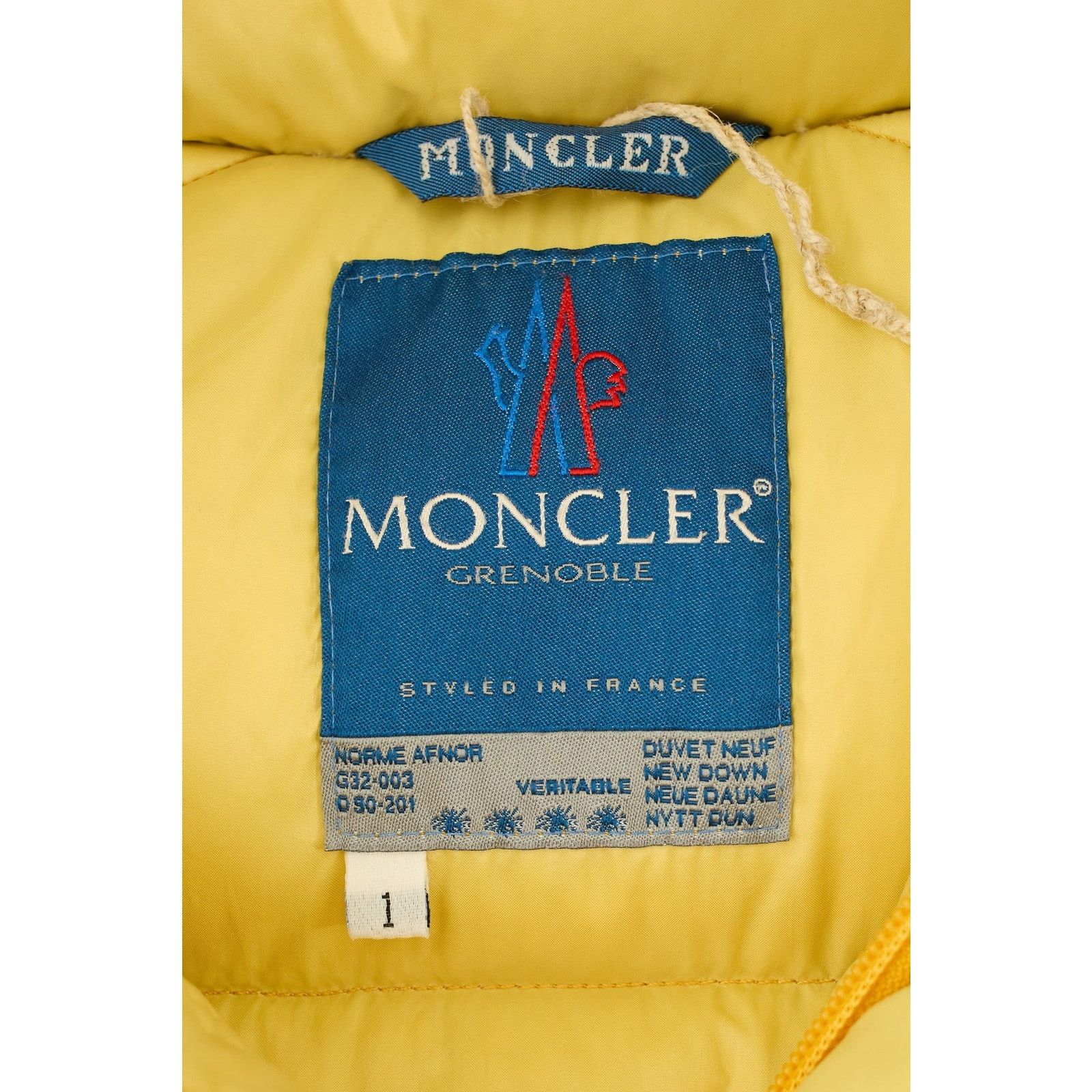 Moncler Light Green Removable Sleeves Down Jacket Size US M / EU 48-50 / 2 - 6 Thumbnail