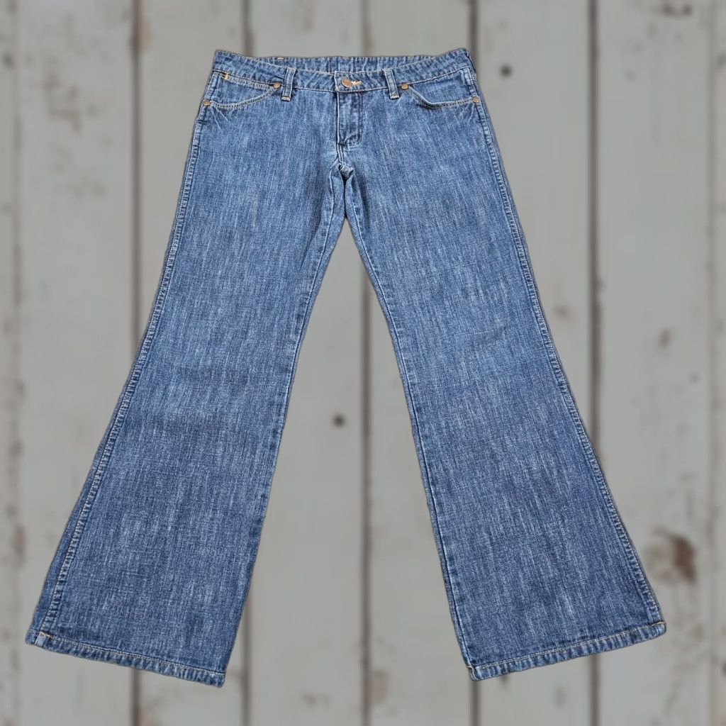 Wrangler Wrangler Jeans Womens Boot Cut Denim 30x28 Medium Wash 100% Cotton Low Rise Regular Inseam 28 Blue Size 24" / US 00 / IT 34 - 1 Thumbnail