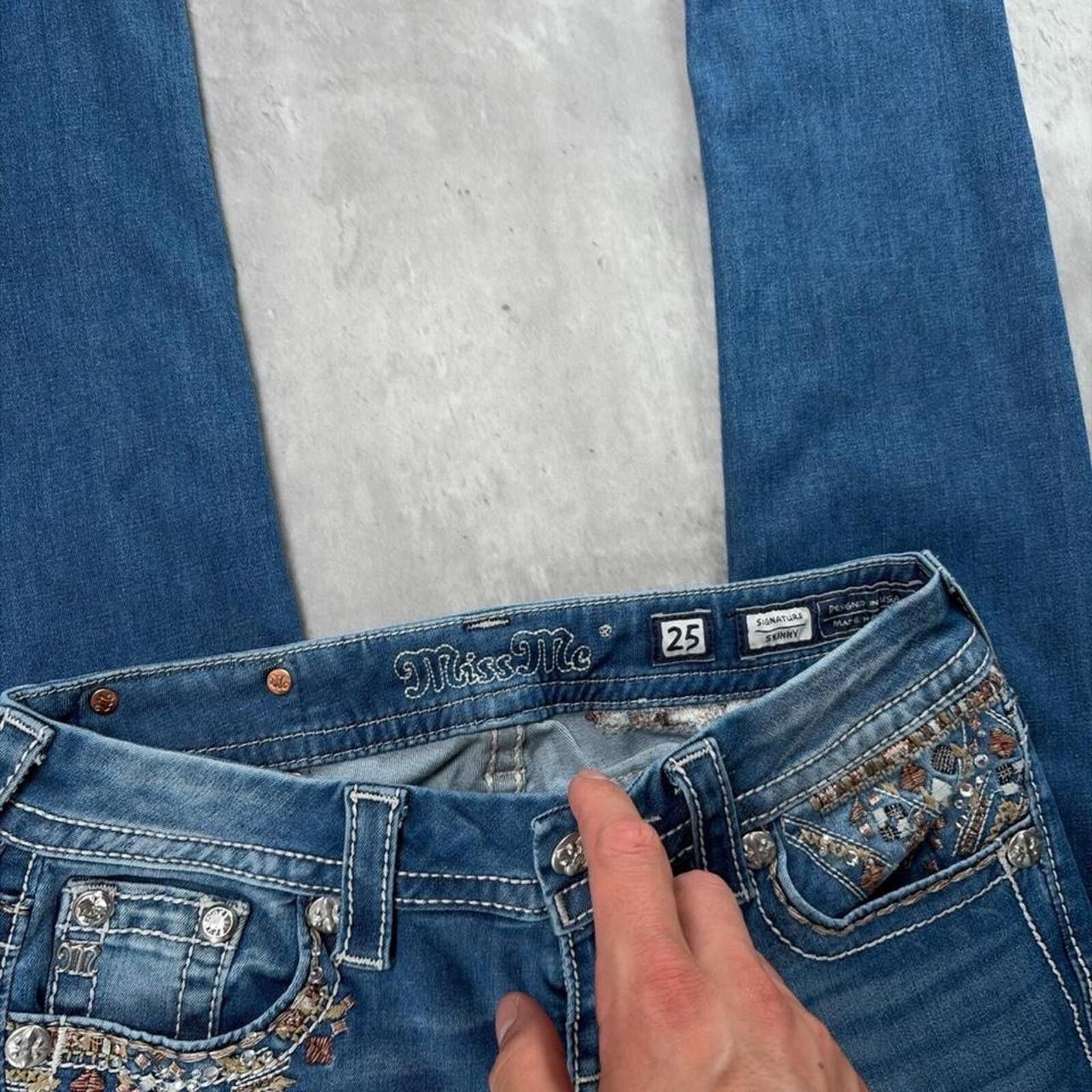 Other Y2K Light Wash Miss Me Grunge Embellished Skinny Denim Jeans Size 25" / US 0 / IT 36 - 5 Thumbnail