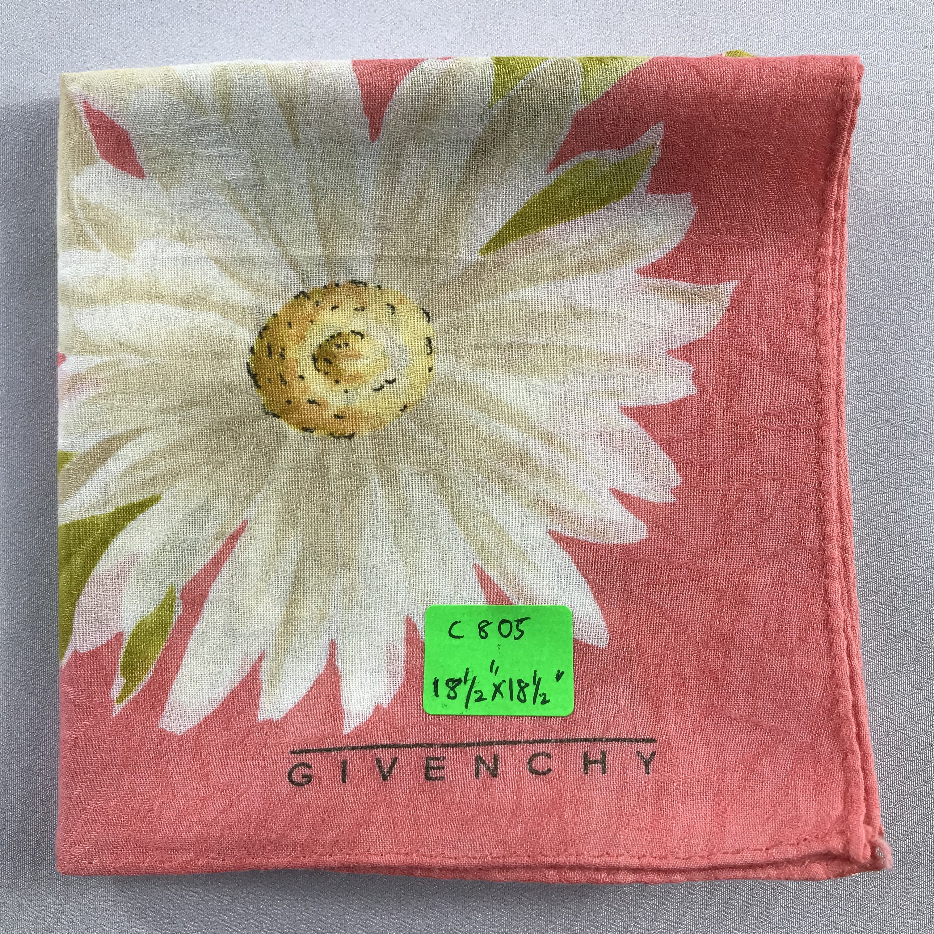 Givenchy GiVENchy Handkerchief / Bandana / Neckerchief C805 Size ONE SIZE - 7 Thumbnail