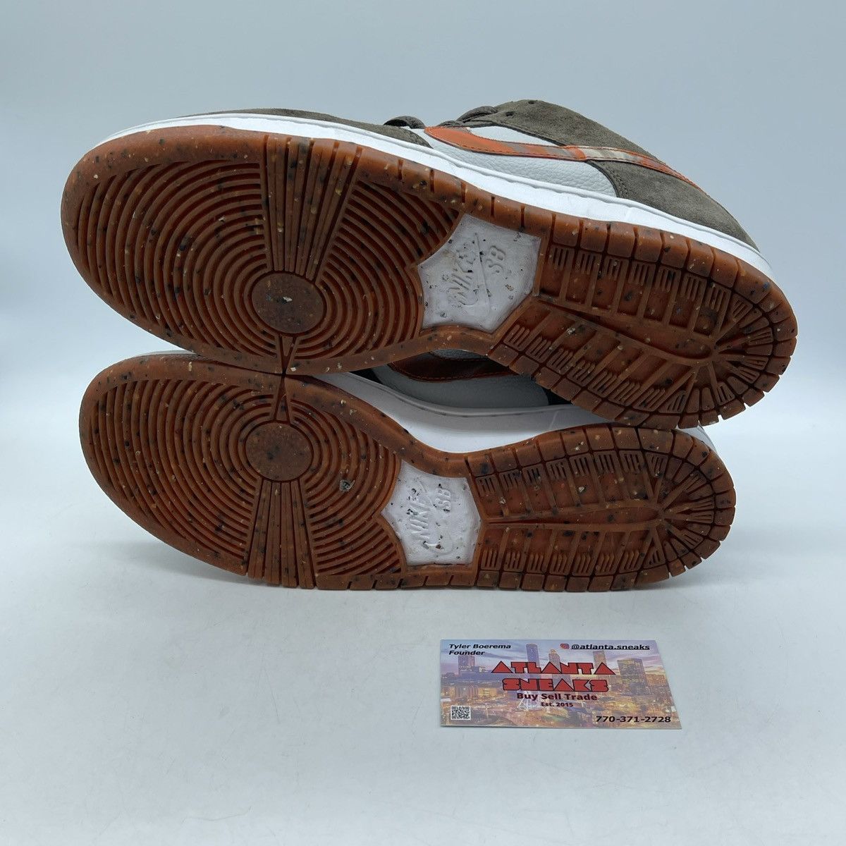 Nike Crushed D.C. x Dunk low golden hour Size US 9 / EU 42 - 7 Thumbnail