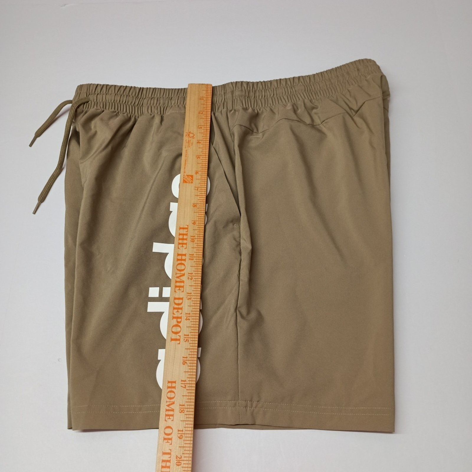 Adidas Adidas Training Chelsea Shorts Men Size XL Khaki 7.5" Inseam Size US 36 / EU 52 - 8 Thumbnail