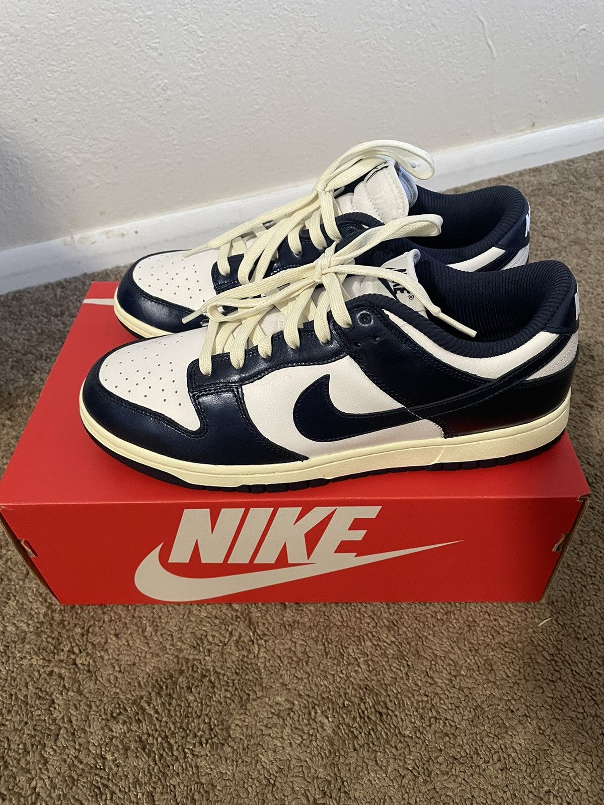 Nike Nike Dunk Low prm “Vintage Navy” Size US 10 / EU 43 - 4 Thumbnail