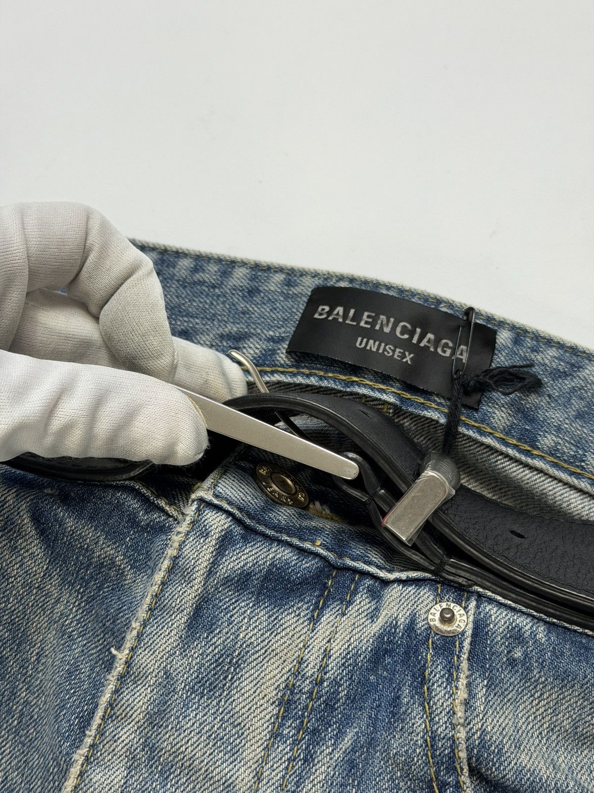 Balenciaga Balenciaga Integrated Belt Washed Blue Denim Pants Size US 28 / EU 44 - 8 Thumbnail
