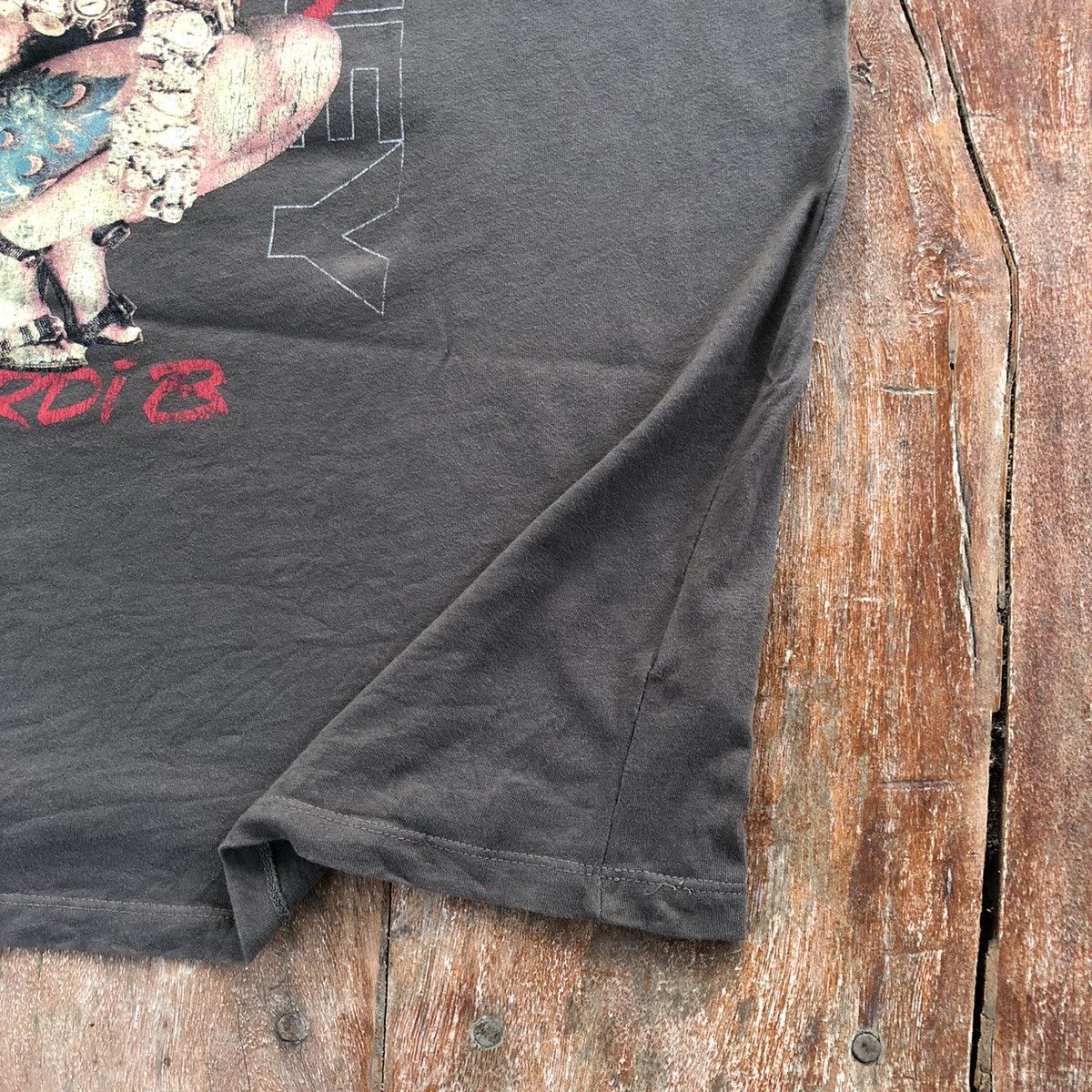 Band Tees Cardy B Tour T Shirt Size US XL / EU 56 / 4 - 7 Thumbnail