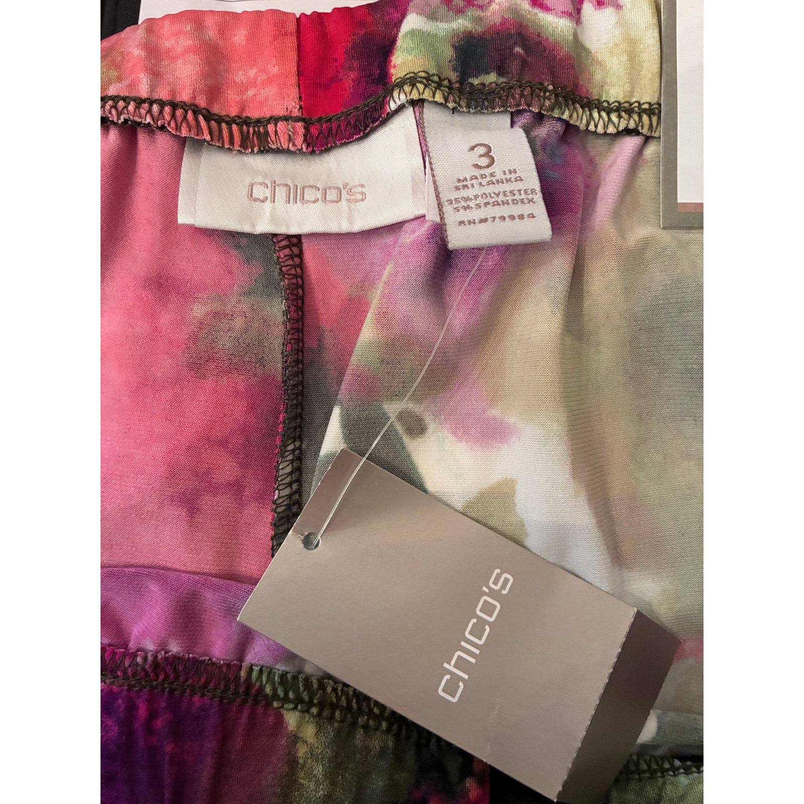 Other NWT Woman's Chico's Floral Wide Leg pants Plus size 3X Size 40" / US 18 - 8 Thumbnail