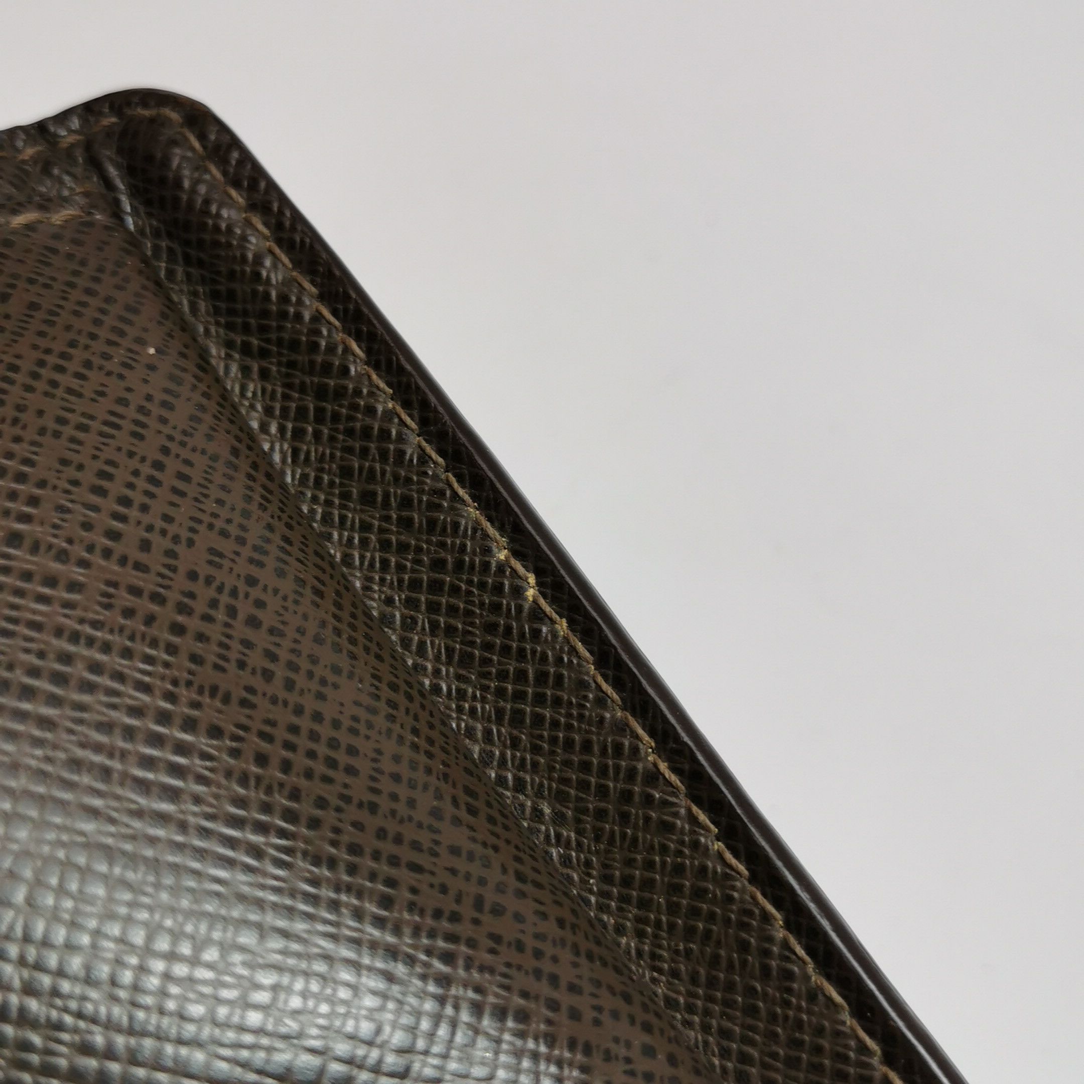 Louis Vuitton Louis Vuitton (LV) Cowhide Solid Color S-lock Clutch -y2506 Size ONE SIZE - 2 Thumbnail