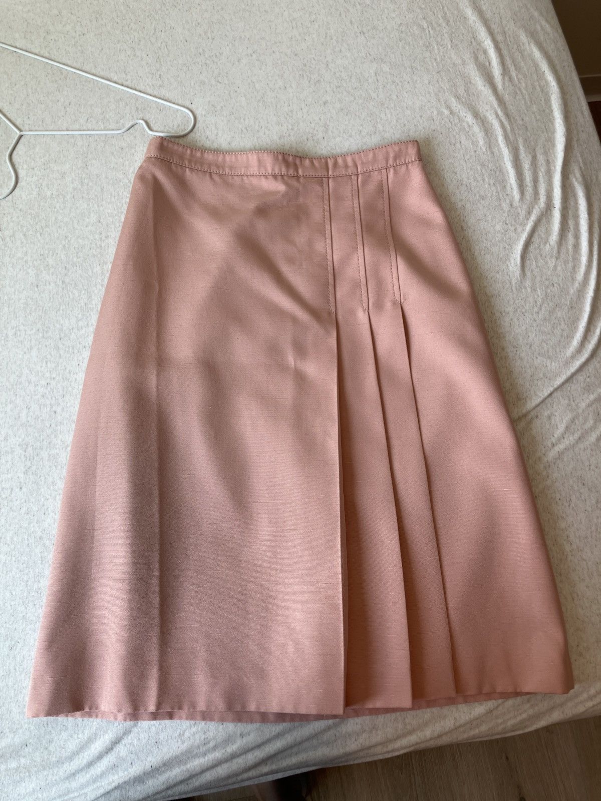 Gucci New gucci skirt Size 30" / US 8 / IT 44 - 1 Thumbnail