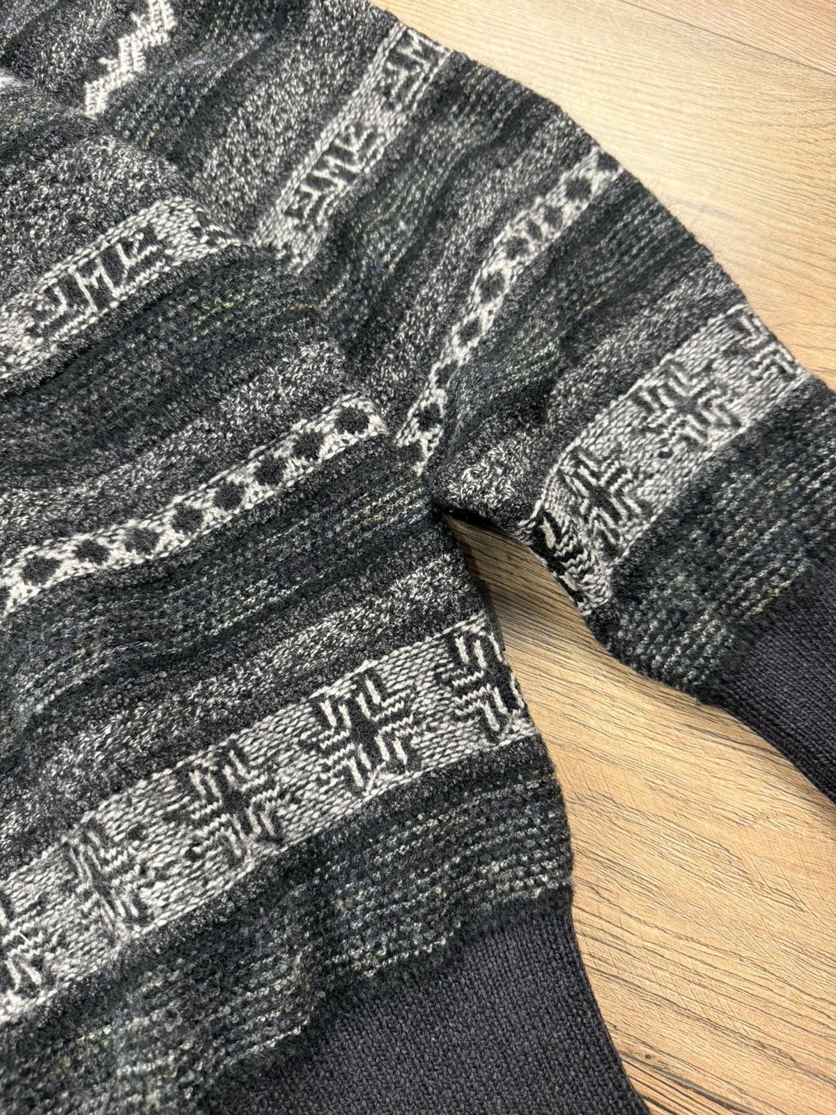 Hugo Boss Hugo Boss Vintage Wool Pattern Knit Polo Sweater 54 Italy Size US M / EU 48-50 / 2 - 4 Thumbnail