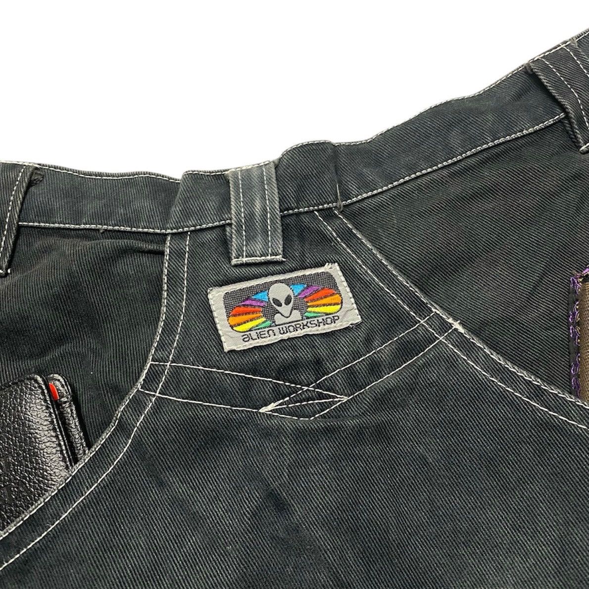 Alien Workshop × JNCO Rare Alien Workshop Baggy Jorts Size US 32 / EU 48 - 4 Thumbnail