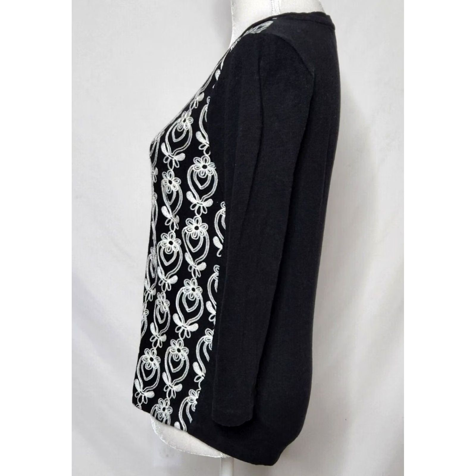 J.Crew J.CREW Womens M Embroidered Top 3/4 Sleeve Tee Black White Shirt Size M / US 6-8 / IT 42-44 - 2 Thumbnail